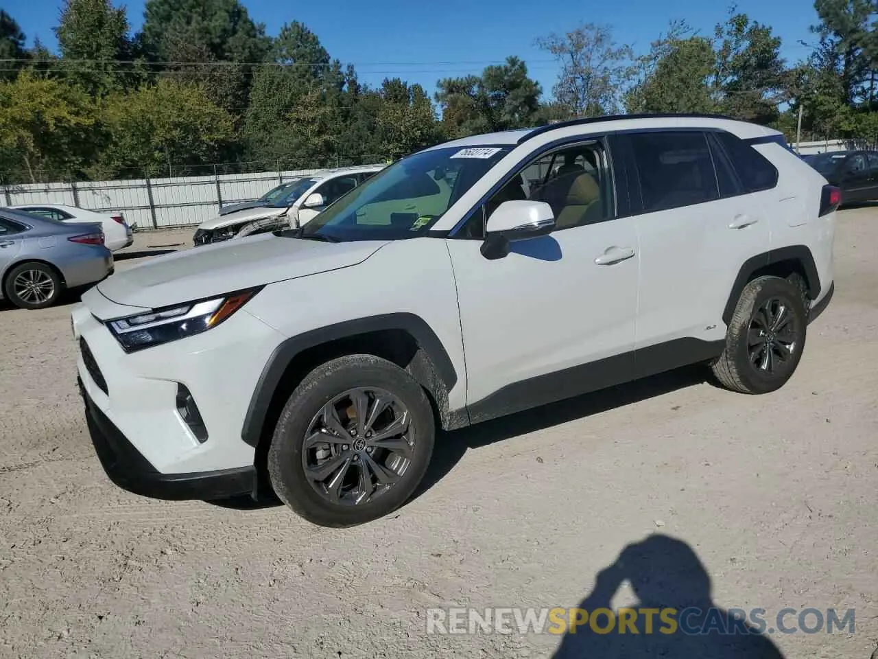 1 Photograph of a damaged car JTMB6RFV3PD088513 TOYOTA RAV4 2023