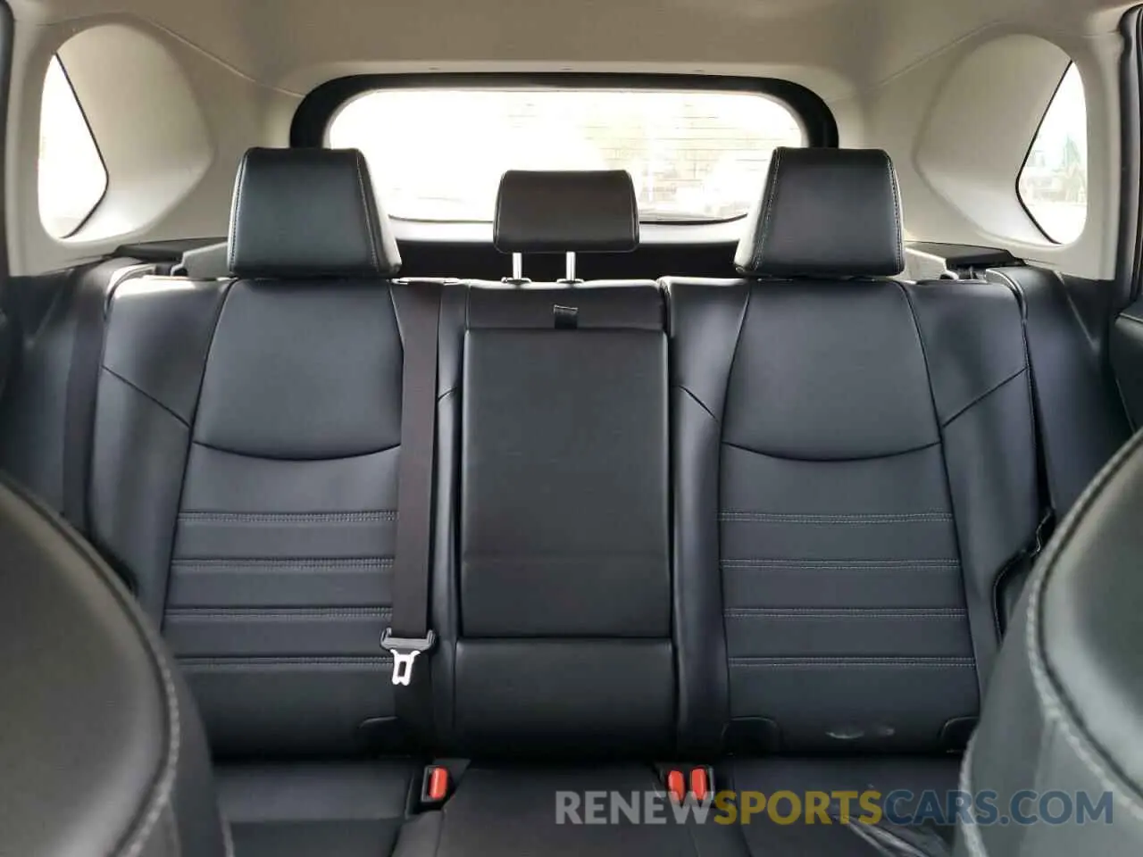 10 Photograph of a damaged car JTMB6RFV4PD089184 TOYOTA RAV4 2023