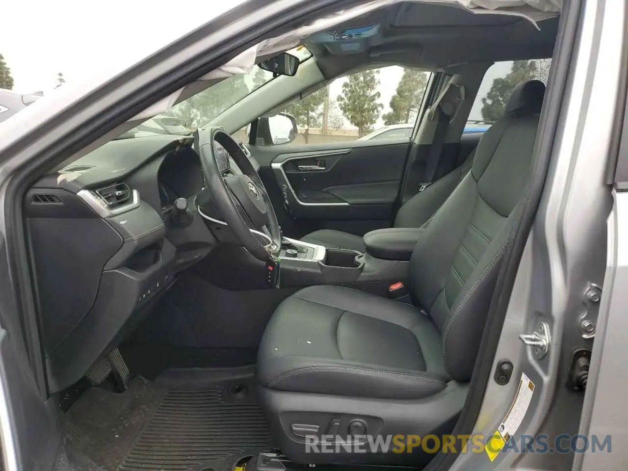 7 Photograph of a damaged car JTMB6RFV4PD115993 TOYOTA RAV4 2023