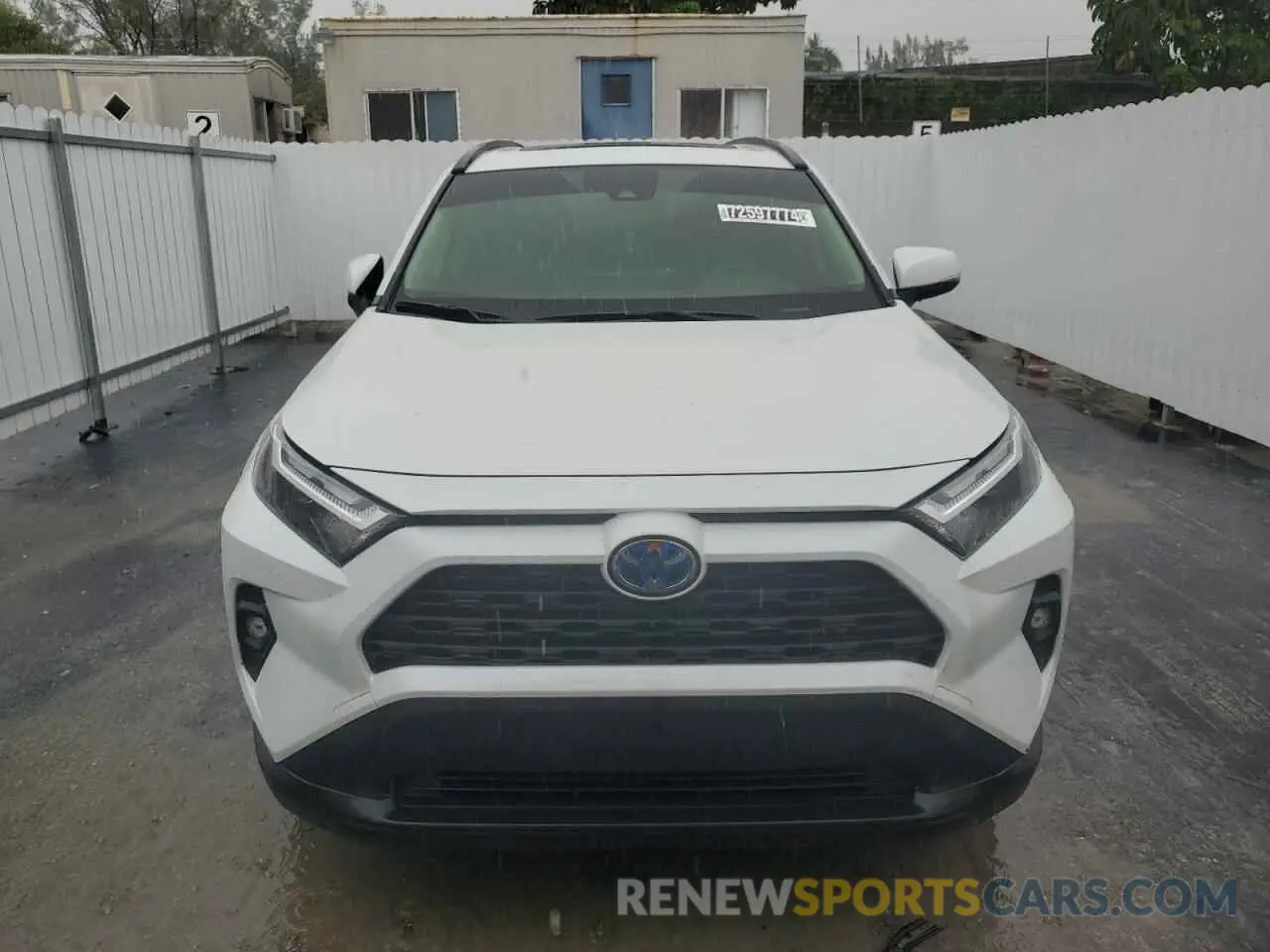 5 Photograph of a damaged car JTMB6RFV5PD092157 TOYOTA RAV4 2023