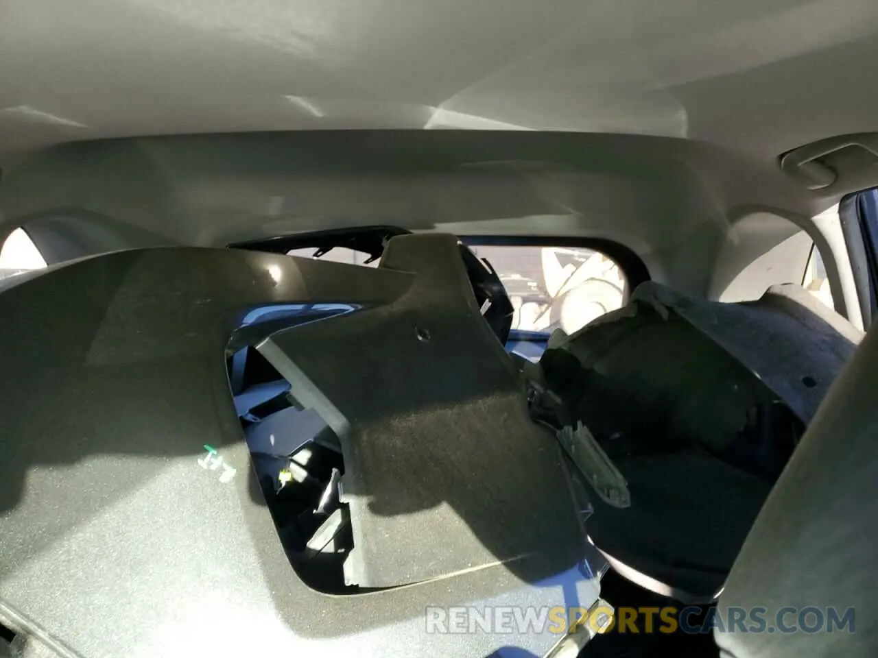 10 Photograph of a damaged car JTMB6RFV6PD093026 TOYOTA RAV4 2023