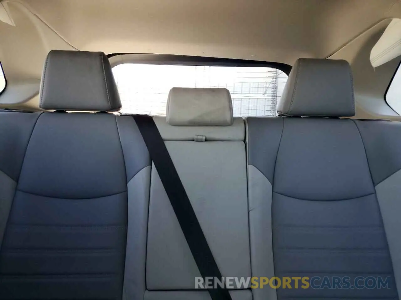 10 Photograph of a damaged car JTMB6RFV8PD111543 TOYOTA RAV4 2023