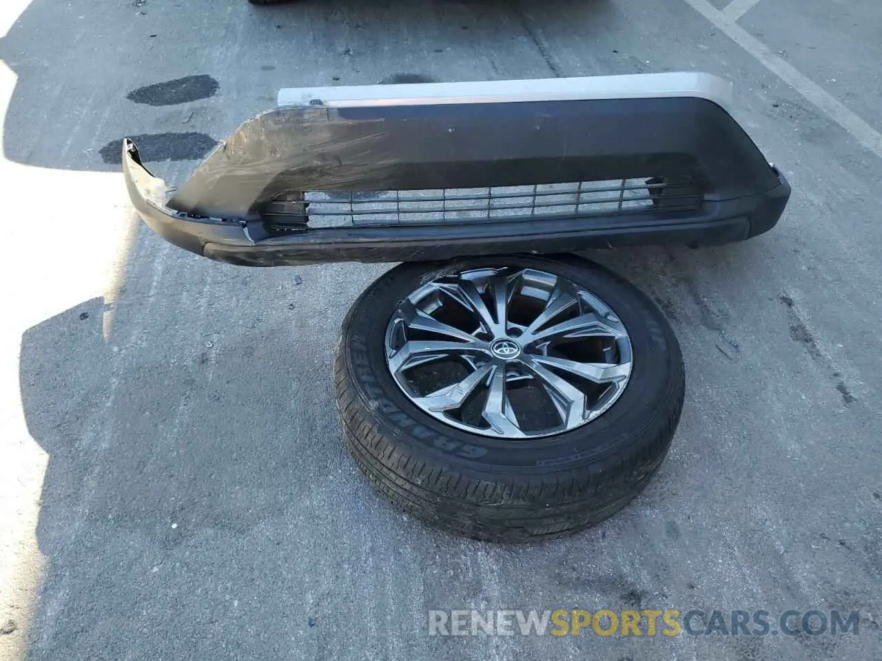 13 Photograph of a damaged car JTMB6RFV8PD111543 TOYOTA RAV4 2023