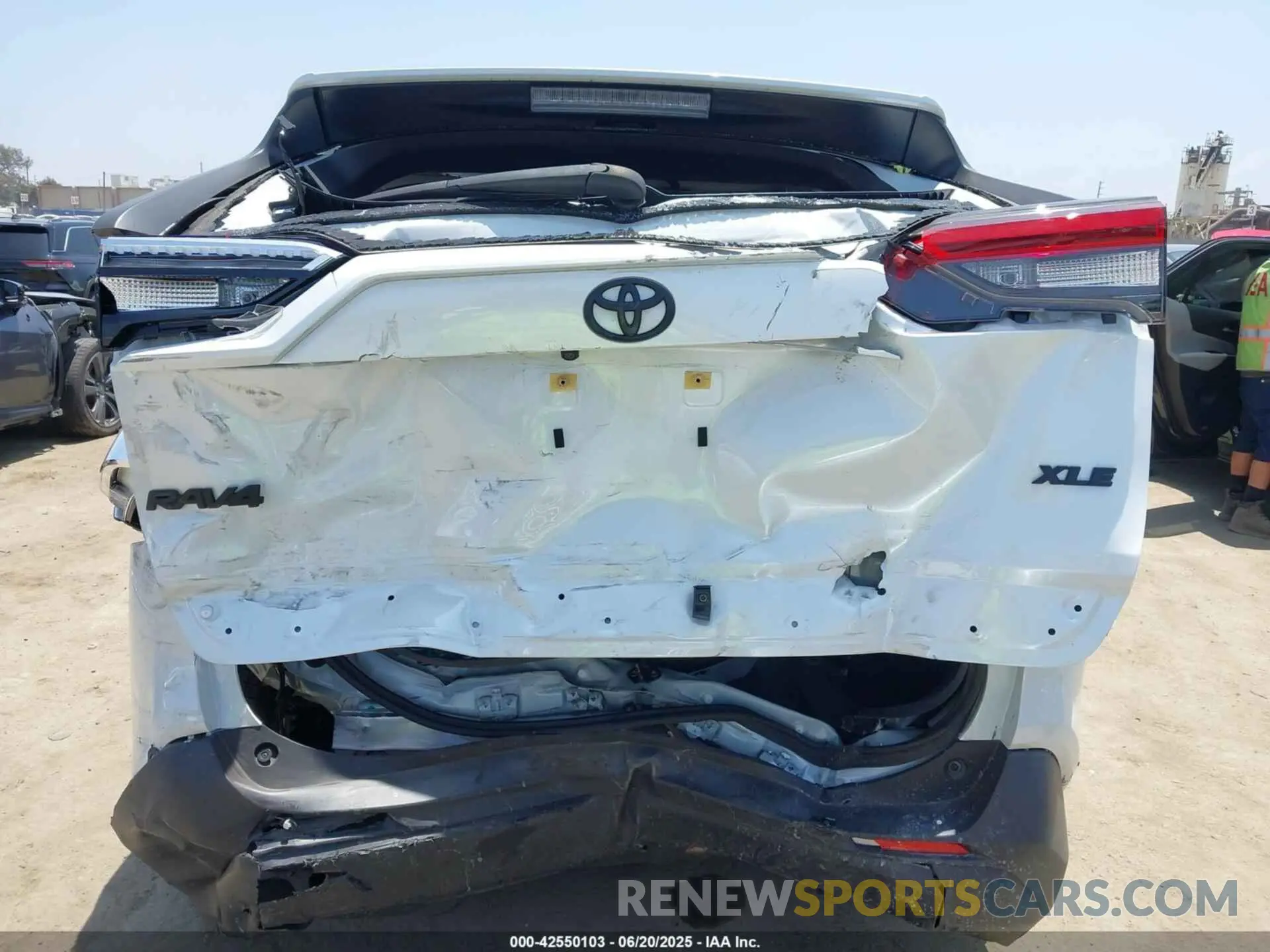 16 Photograph of a damaged car JTMC1RFV2PD101299 TOYOTA RAV4 2023