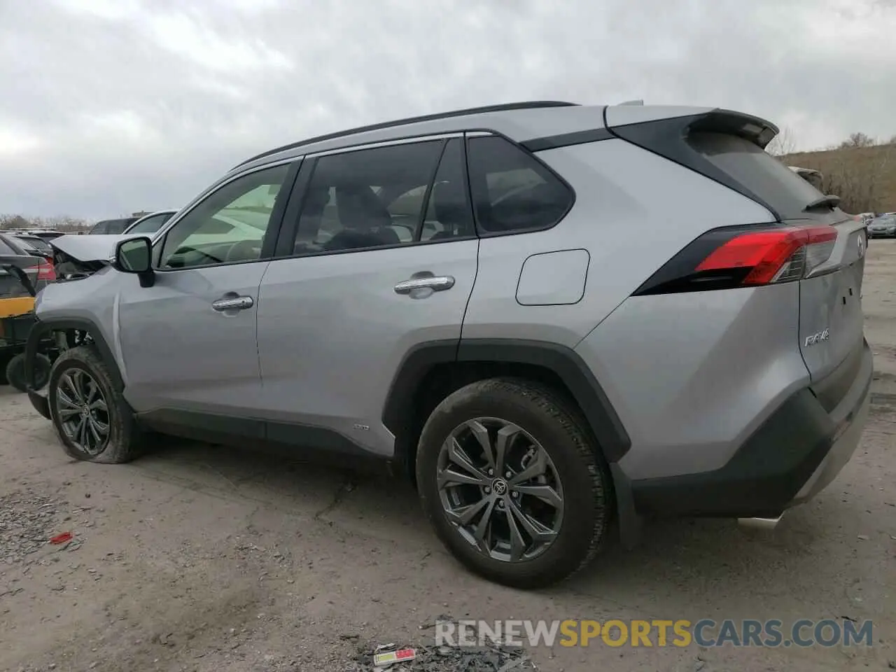 2 Photograph of a damaged car JTMD6RFV1PD112428 TOYOTA RAV4 2023