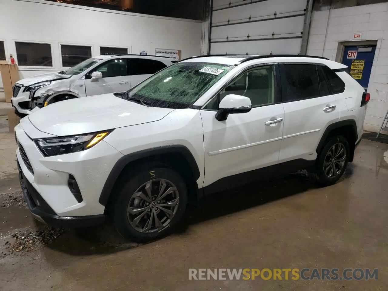 1 Photograph of a damaged car JTMD6RFV4PD087637 TOYOTA RAV4 2023