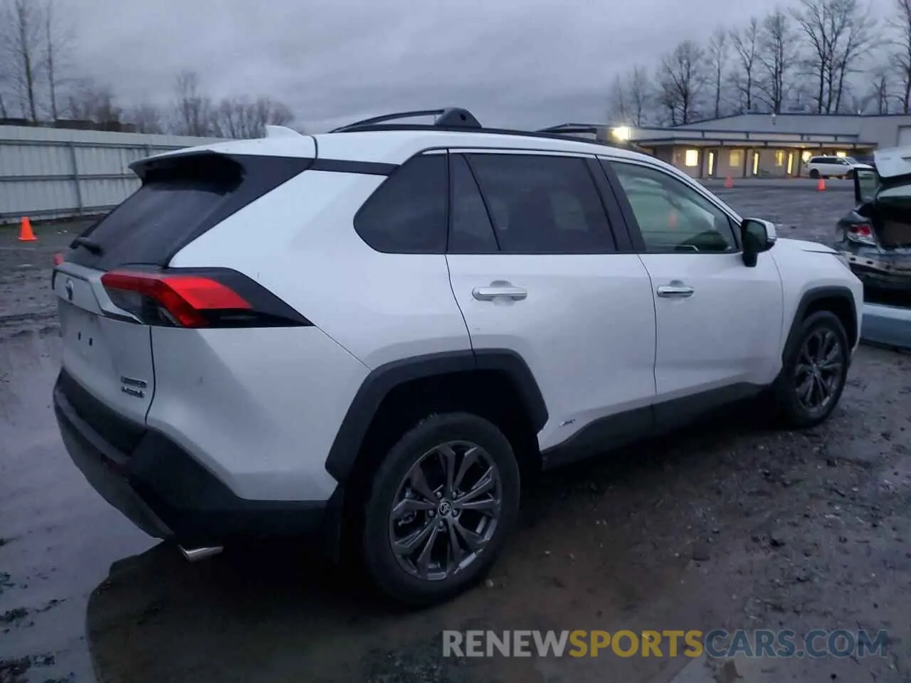 3 Photograph of a damaged car JTMD6RFV5PD099358 TOYOTA RAV4 2023