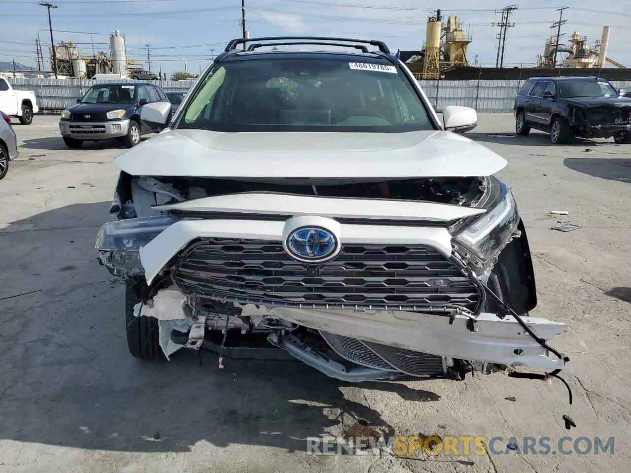 5 Photograph of a damaged car JTMD6RFVXPD548081 TOYOTA RAV4 2023