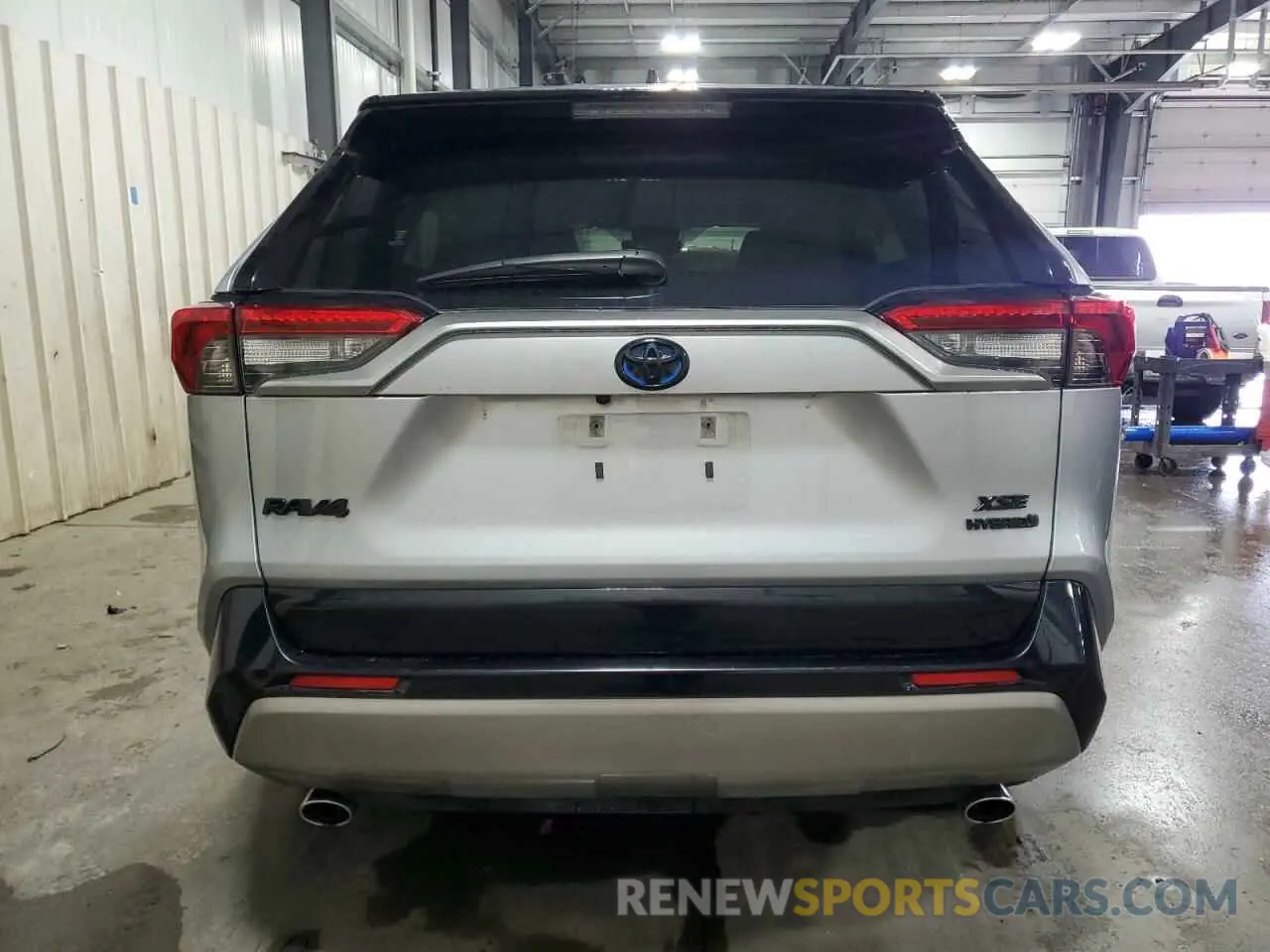 6 Photograph of a damaged car JTME6RFV0PD538115 TOYOTA RAV4 2023