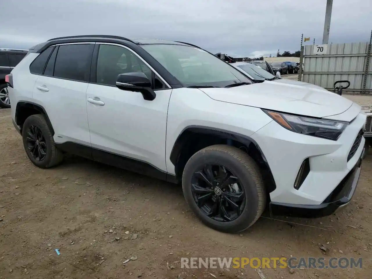 4 Photograph of a damaged car JTME6RFV0PD548773 TOYOTA RAV4 2023