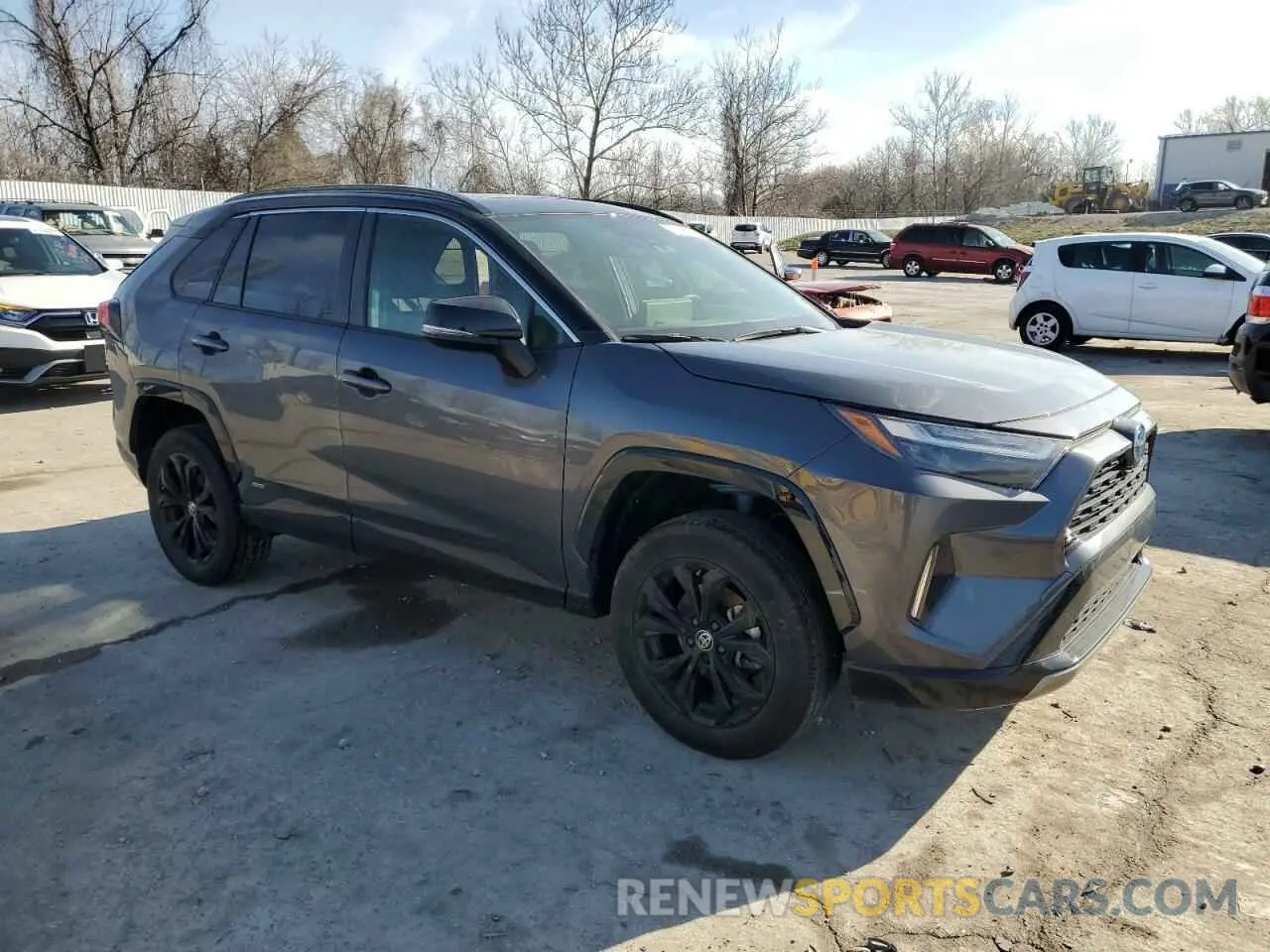 4 Photograph of a damaged car JTME6RFV3PJ027919 TOYOTA RAV4 2023