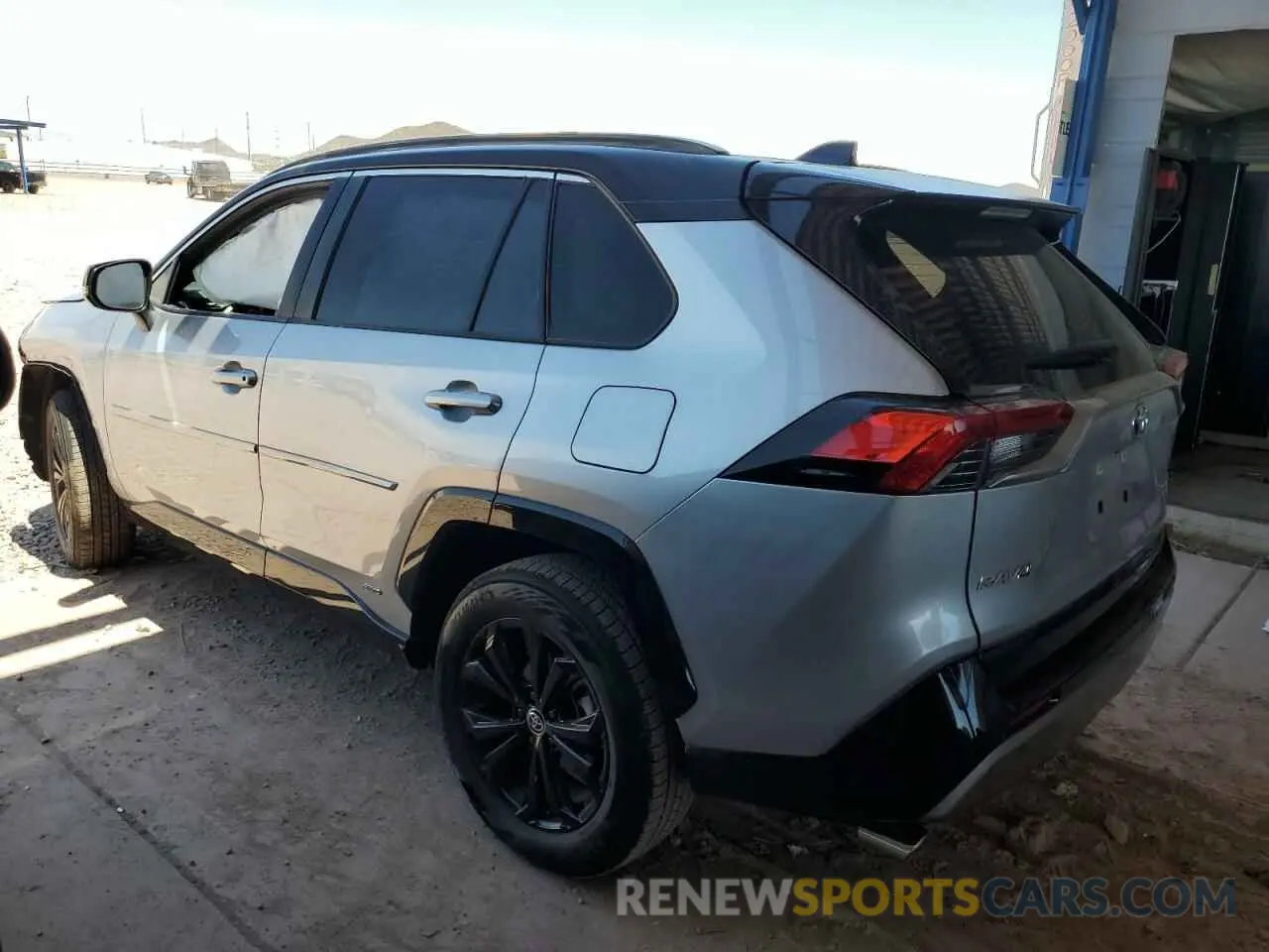 2 Photograph of a damaged car JTME6RFVXPJ026718 TOYOTA RAV4 2023