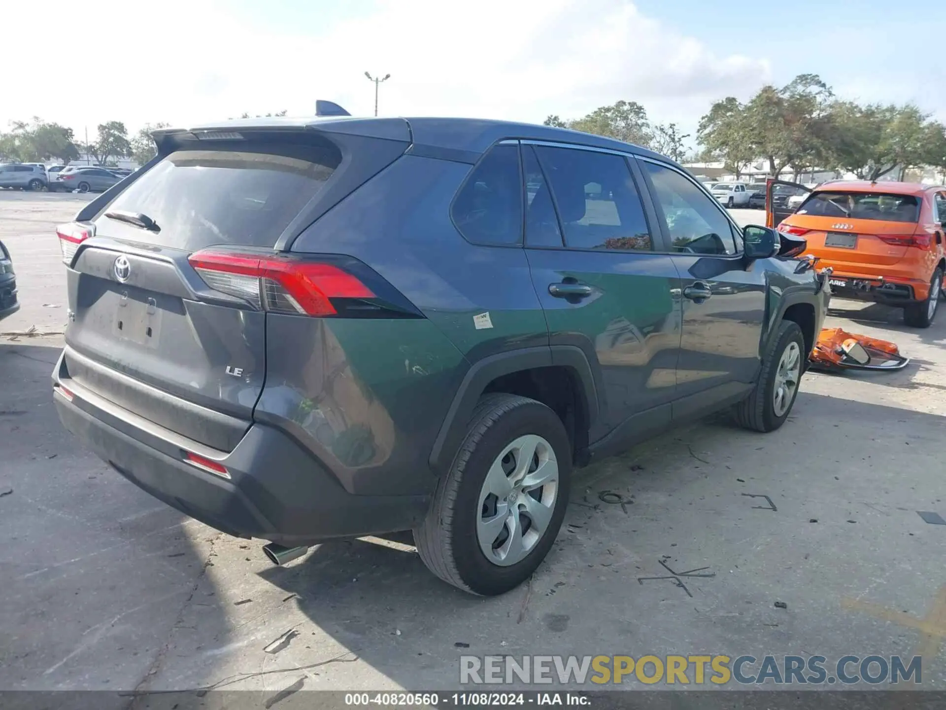 4 Photograph of a damaged car JTMK1RFV8PD100234 TOYOTA RAV4 2023