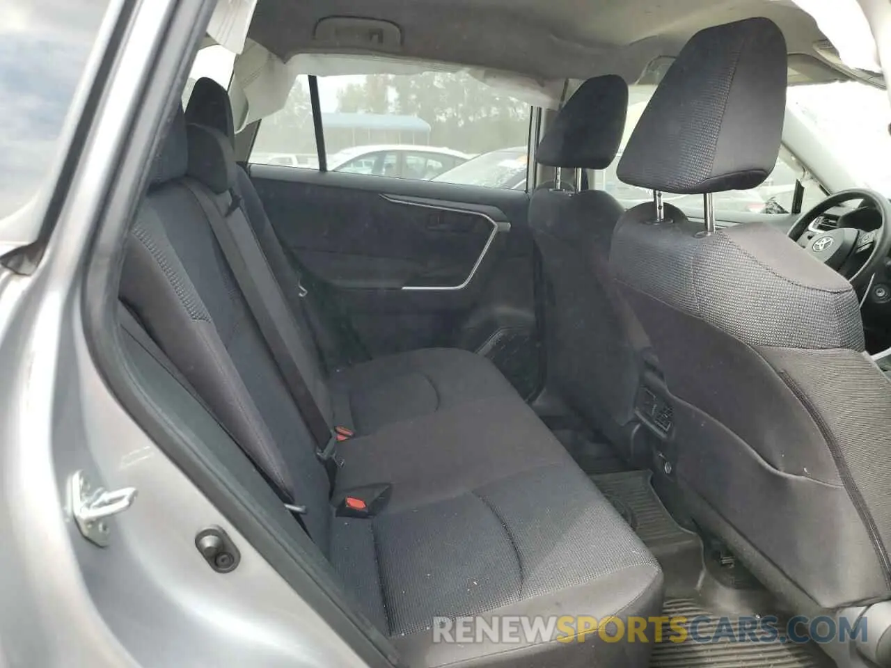10 Photograph of a damaged car JTMK1RFV9PD097831 TOYOTA RAV4 2023