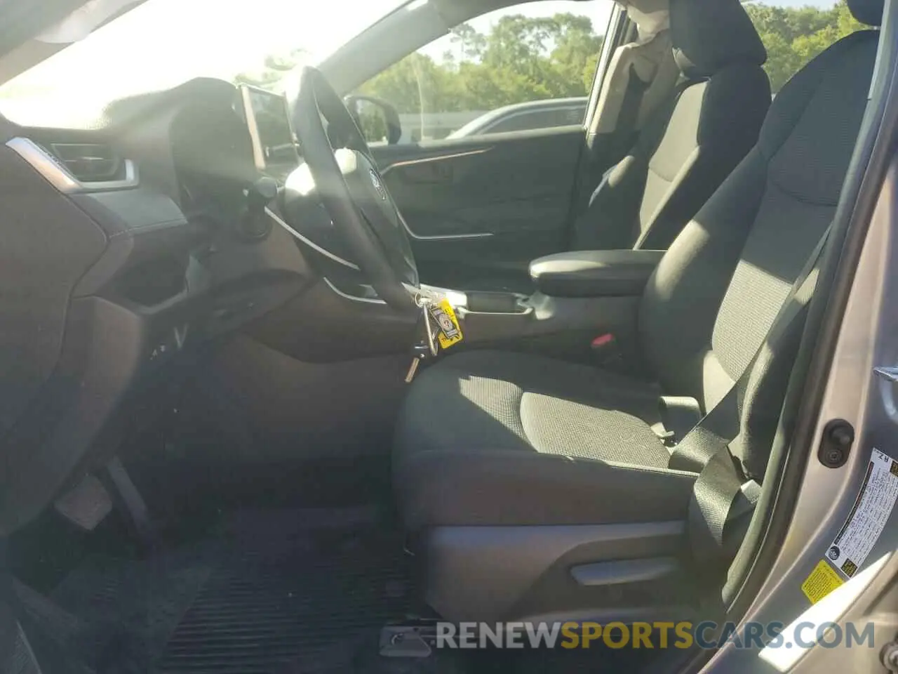 7 Photograph of a damaged car JTMLWRFVXPD207145 TOYOTA RAV4 2023