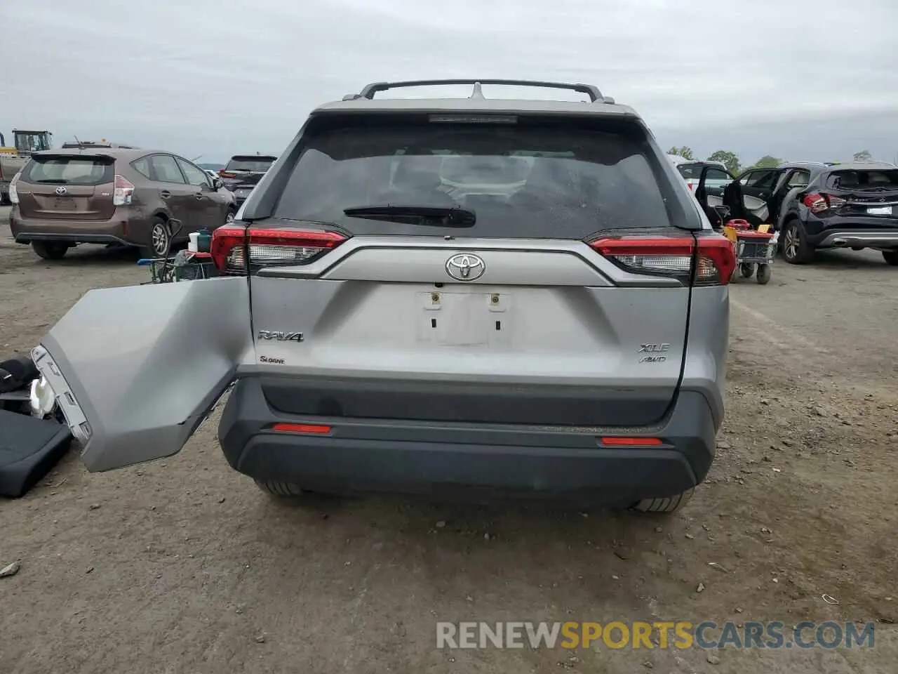 6 Photograph of a damaged car JTMP1RFV4PD094387 TOYOTA RAV4 2023