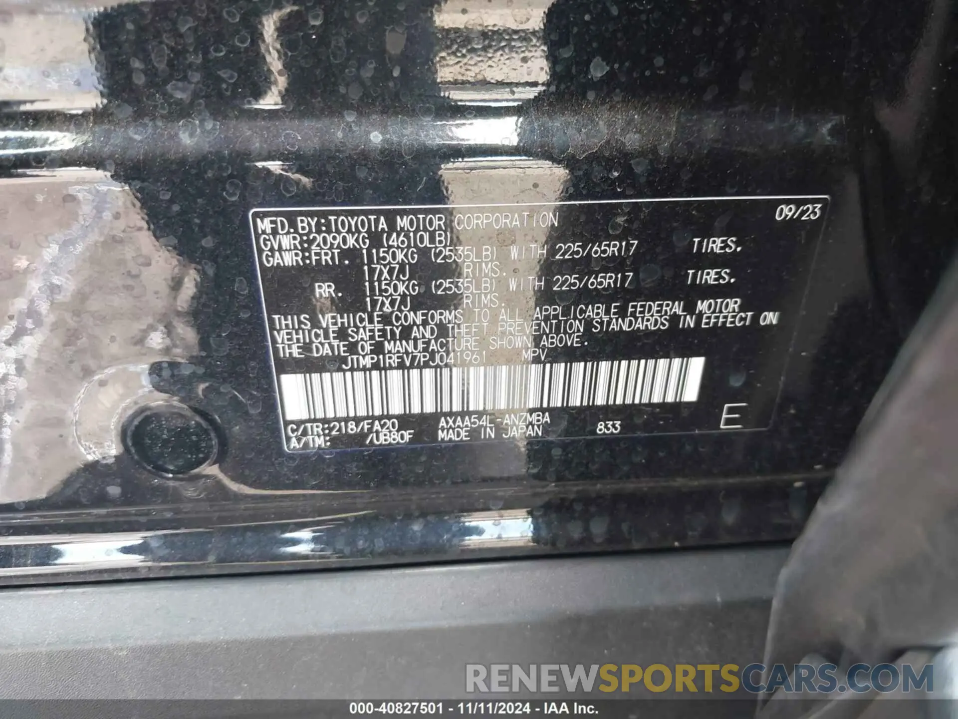 9 Photograph of a damaged car JTMP1RFV7PJ041961 TOYOTA RAV4 2023