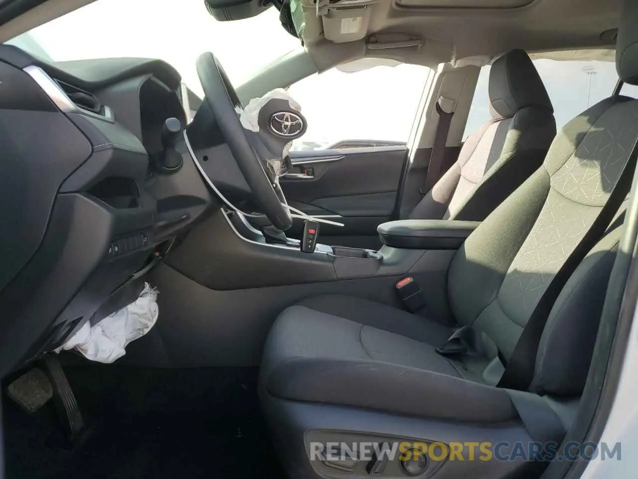 7 Photograph of a damaged car JTMRWRFV2PD205738 TOYOTA RAV4 2023