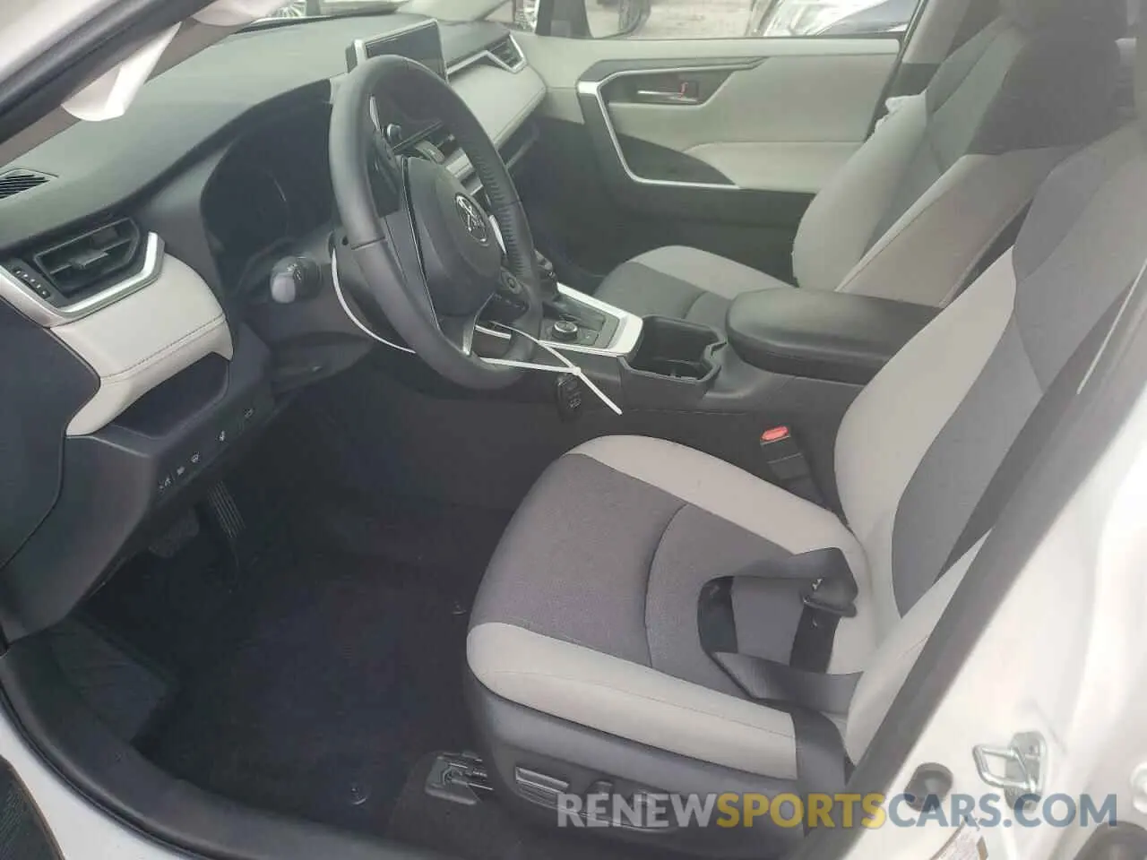 7 Photograph of a damaged car JTMRWRFV6PD202888 TOYOTA RAV4 2023