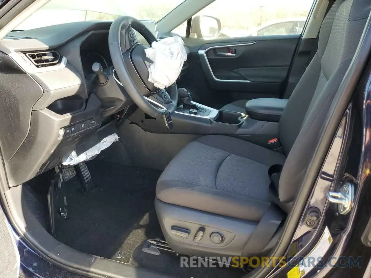 7 Photograph of a damaged car JTMRWRFV9PD575214 TOYOTA RAV4 2023