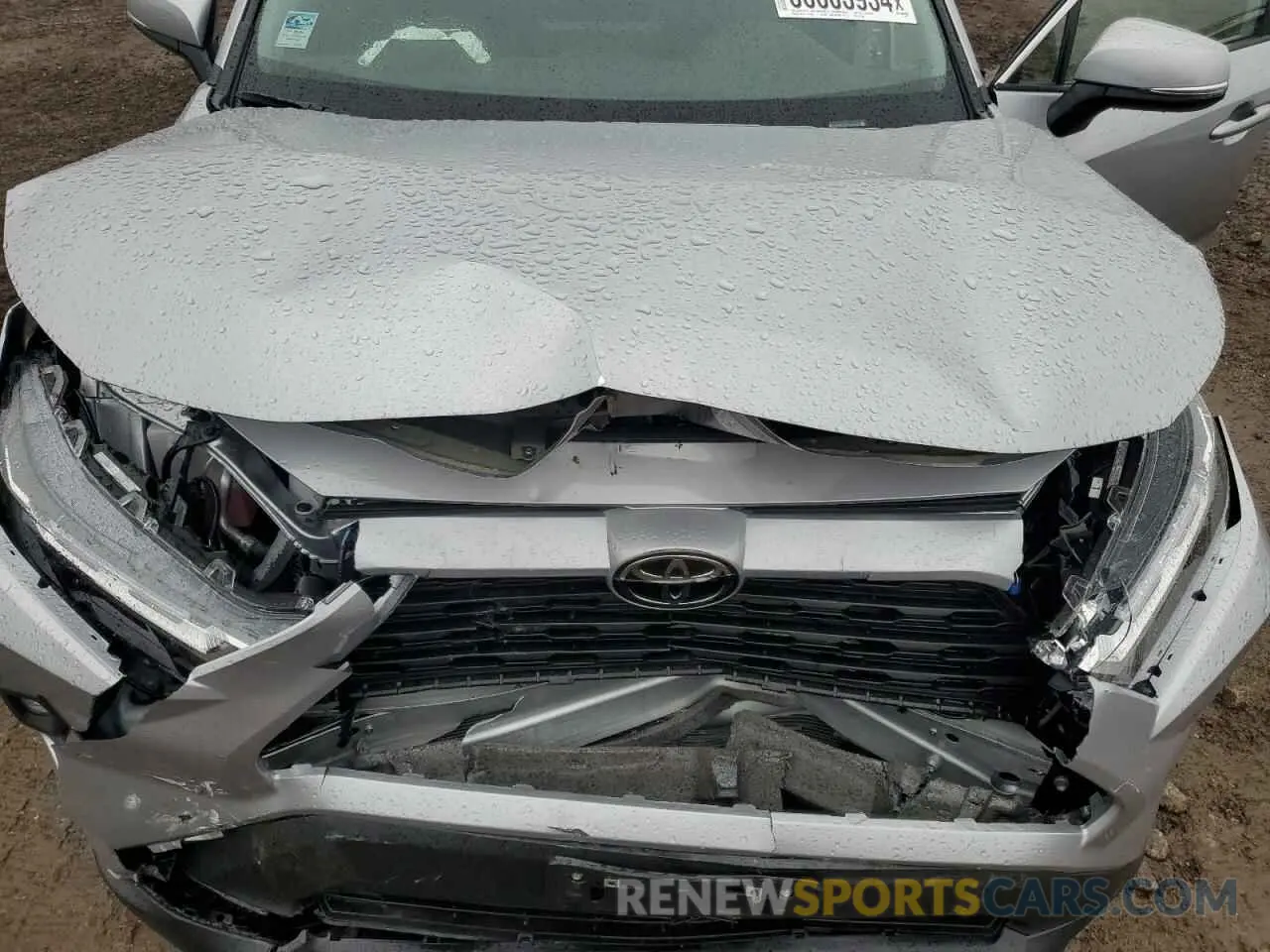 11 Photograph of a damaged car 2T3A1RFV0RC463484 TOYOTA RAV4 2024