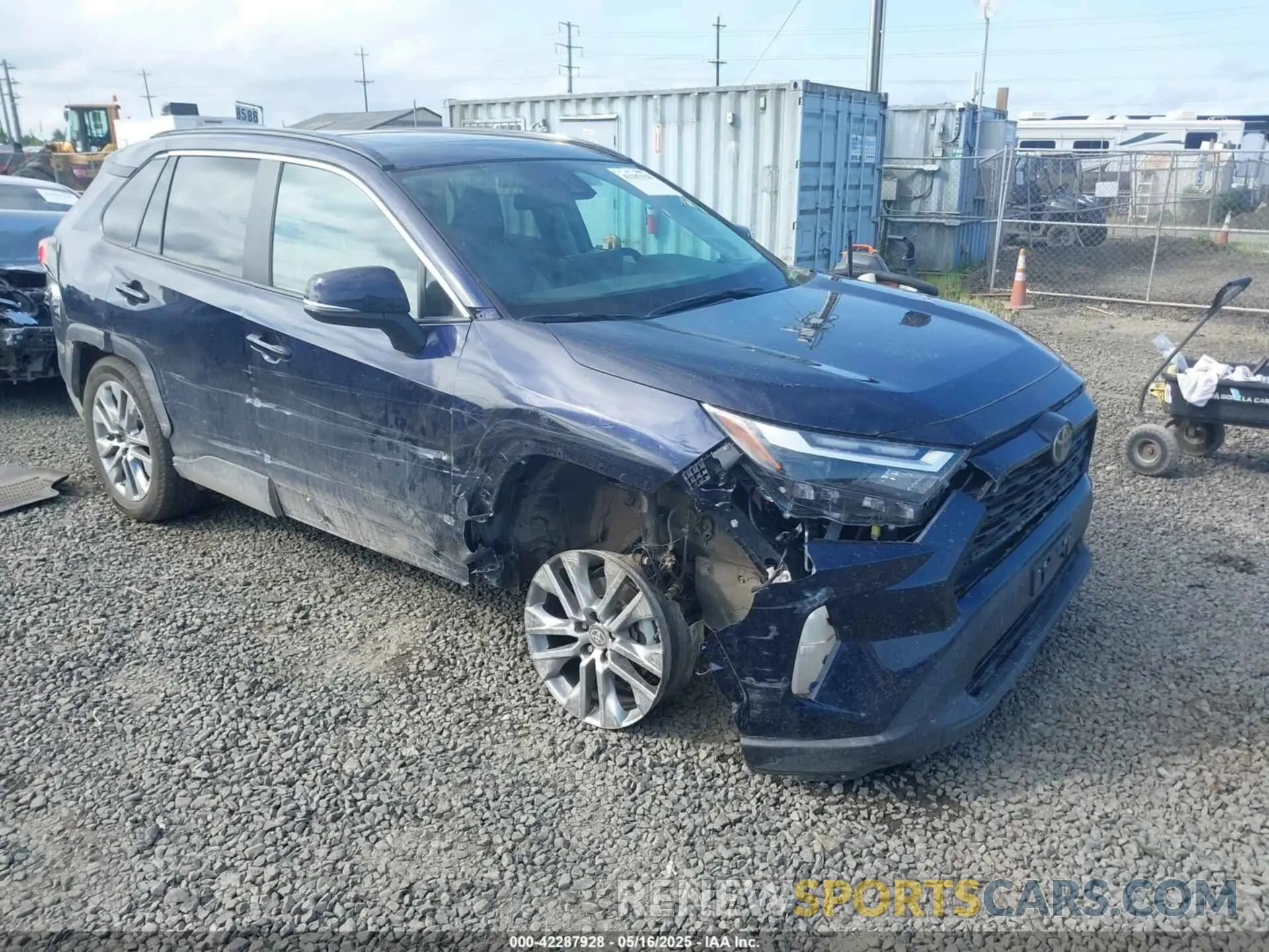 1 Photograph of a damaged car 2T3A1RFV0RW468912 TOYOTA RAV4 2024