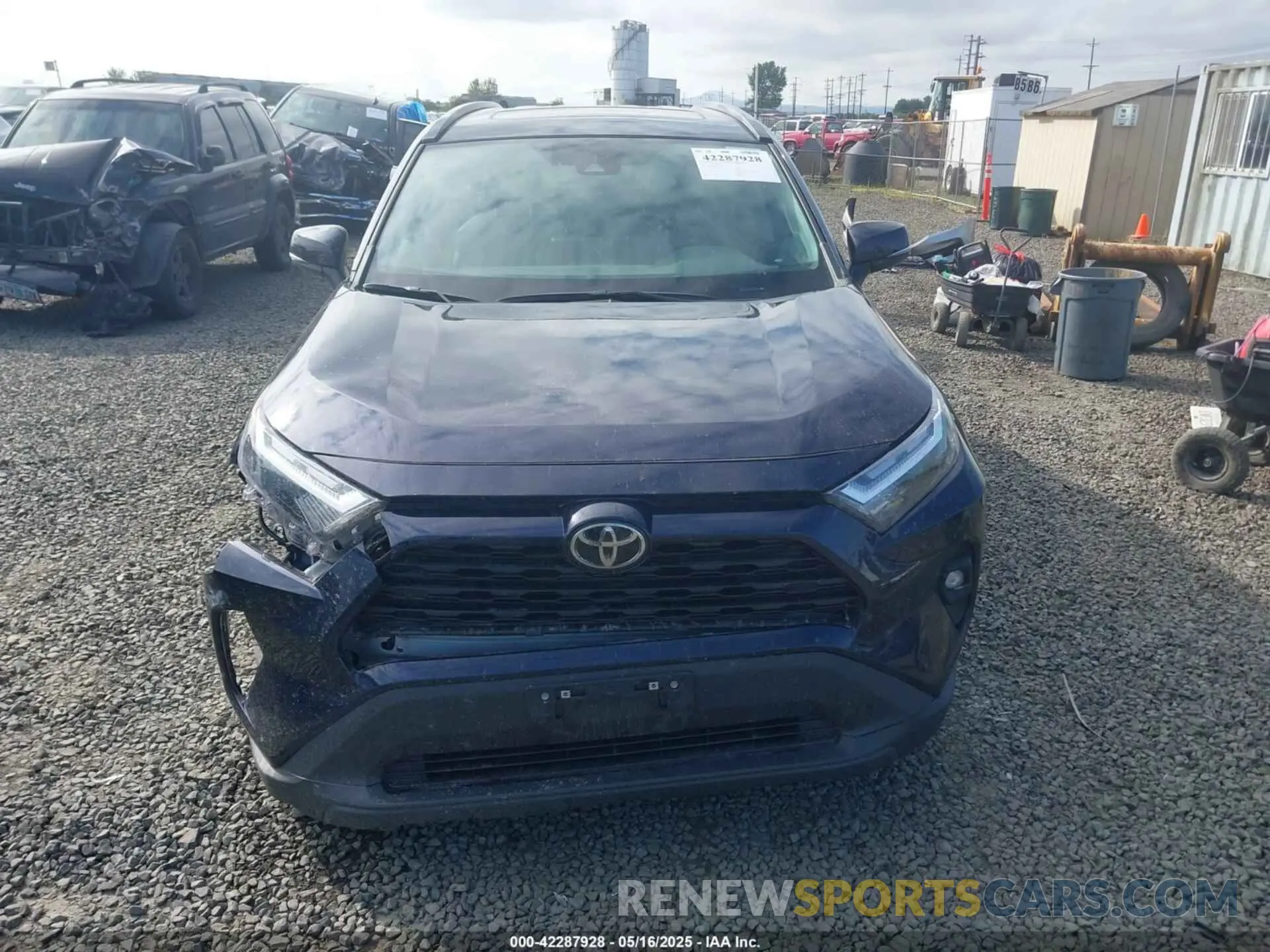 12 Photograph of a damaged car 2T3A1RFV0RW468912 TOYOTA RAV4 2024