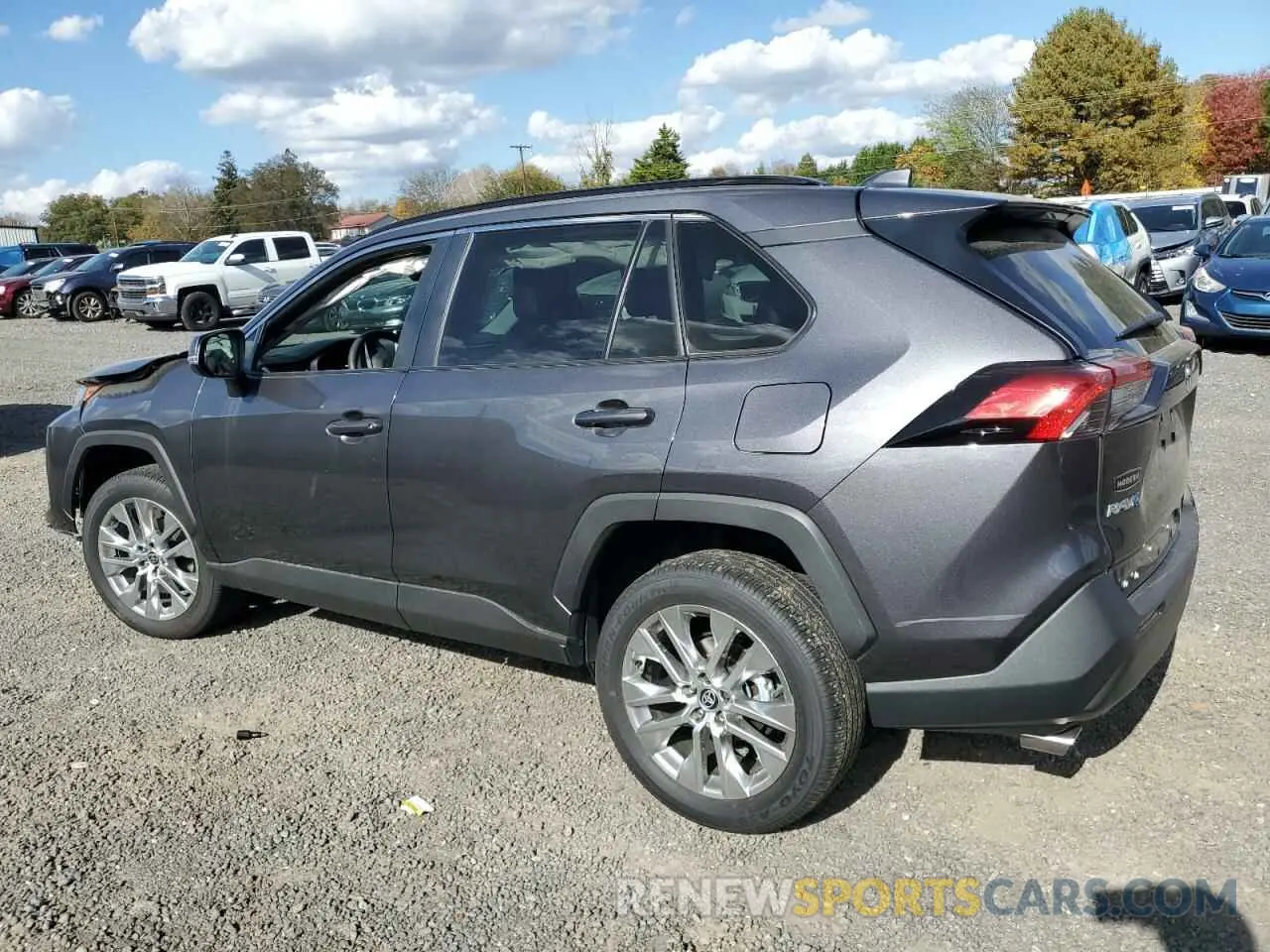 2 Photograph of a damaged car 2T3A1RFV1RC419445 TOYOTA RAV4 2024