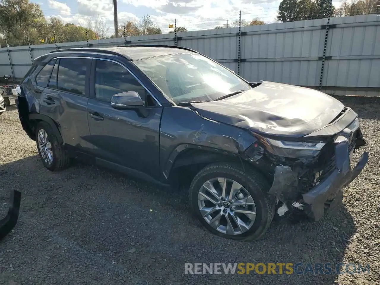4 Photograph of a damaged car 2T3A1RFV1RC419445 TOYOTA RAV4 2024