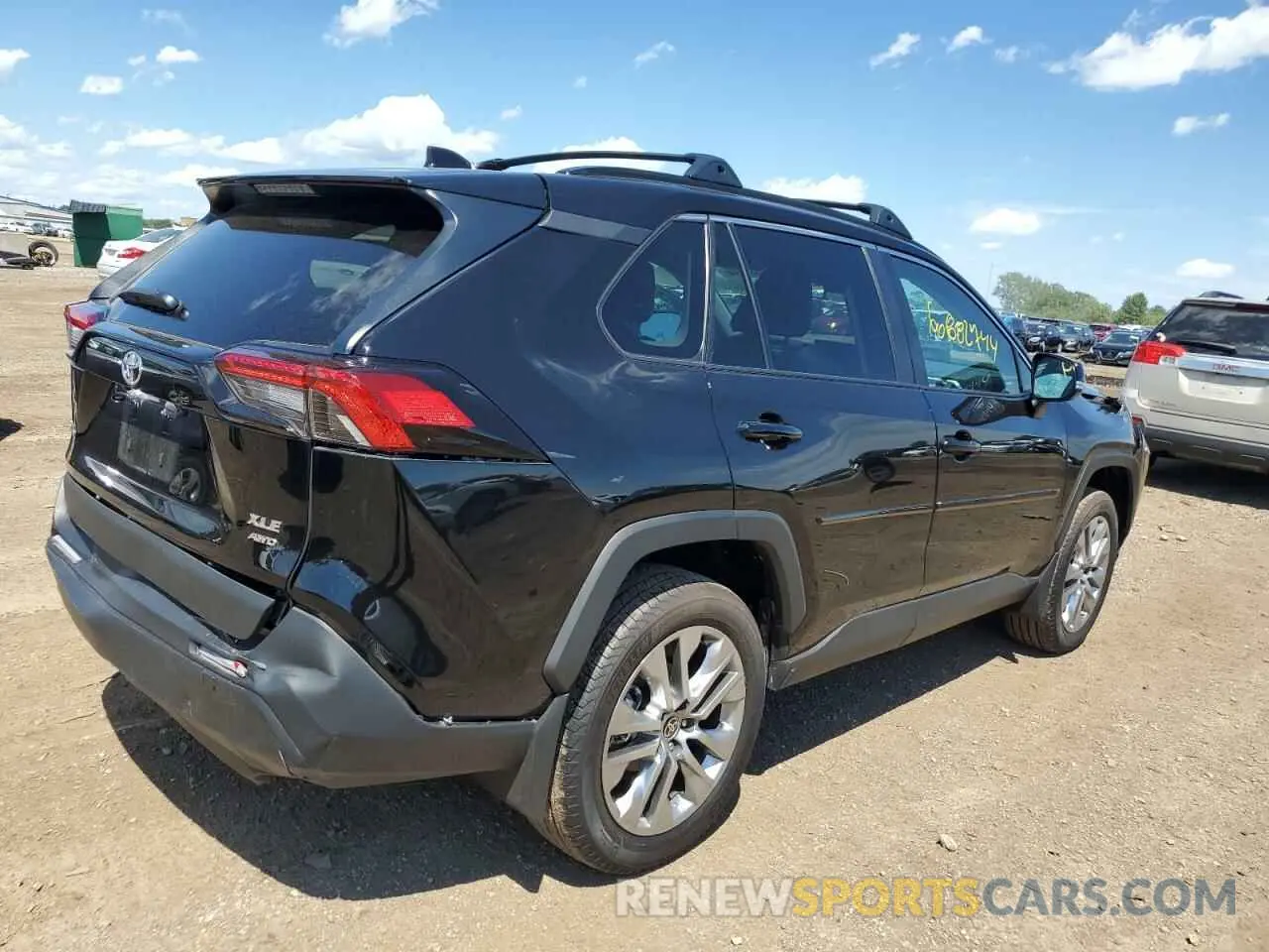 3 Photograph of a damaged car 2T3A1RFV2RC413556 TOYOTA RAV4 2024