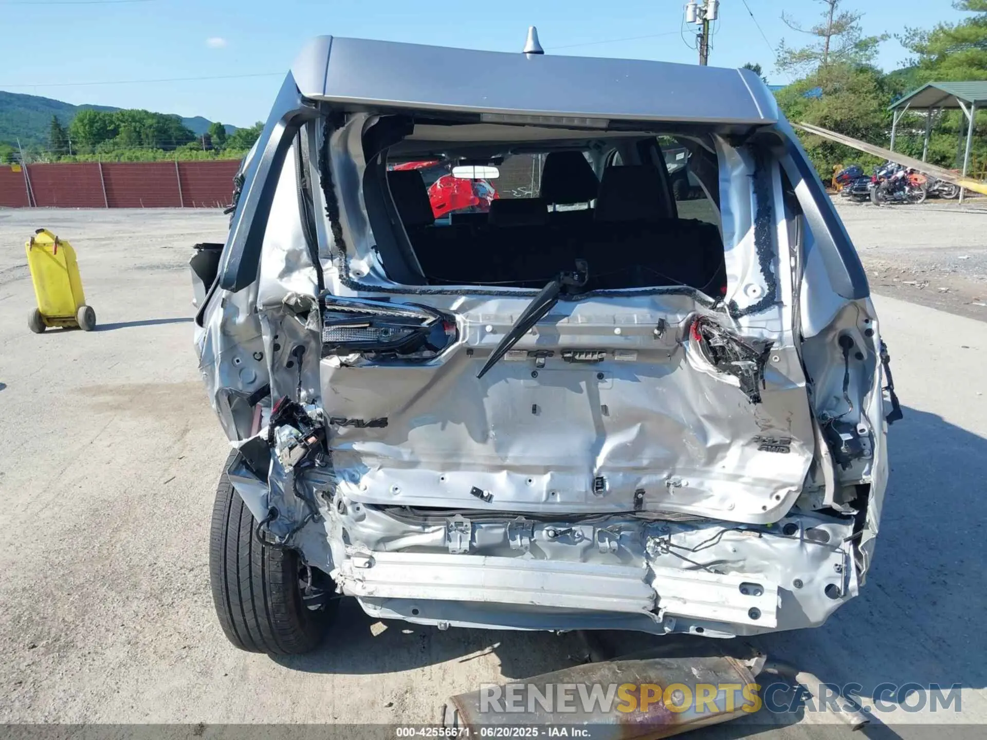 6 Photograph of a damaged car 2T3A1RFV2RC461798 TOYOTA RAV4 2024