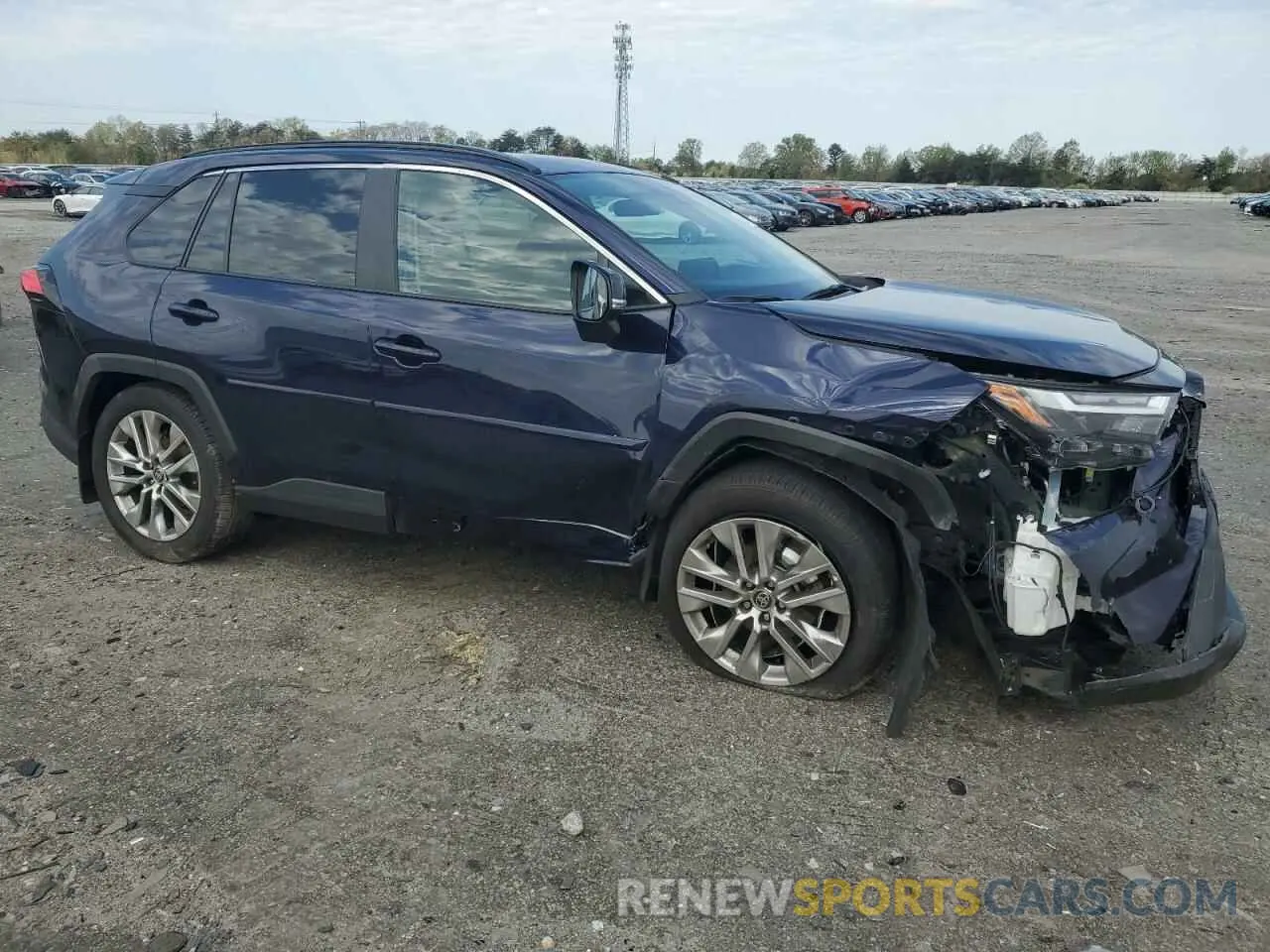 4 Photograph of a damaged car 2T3A1RFV2RW421042 TOYOTA RAV4 2024