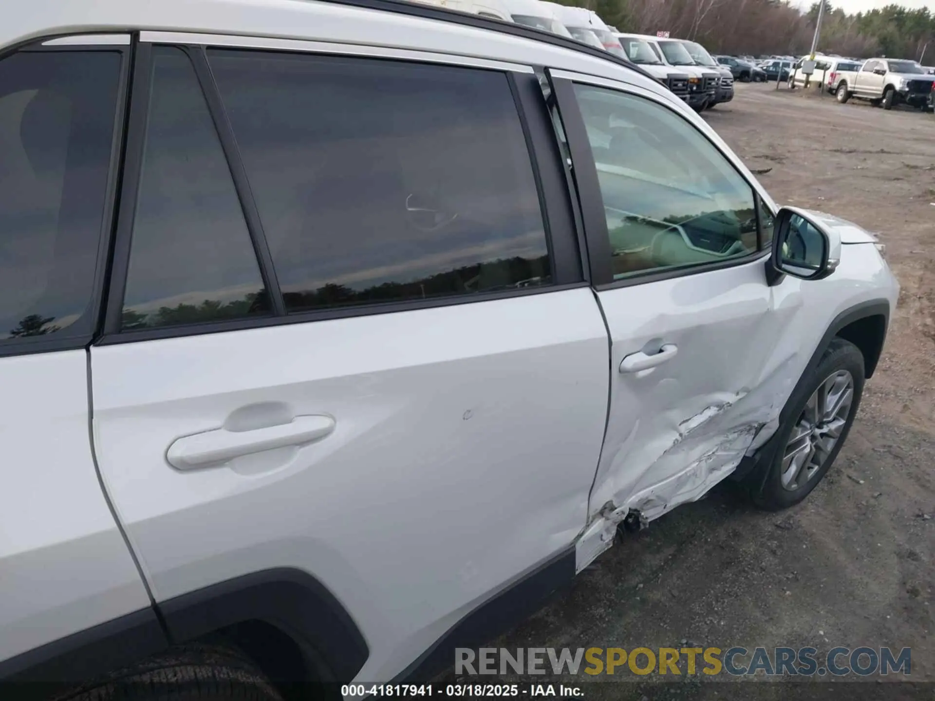 6 Photograph of a damaged car 2T3A1RFV2RW435605 TOYOTA RAV4 2024