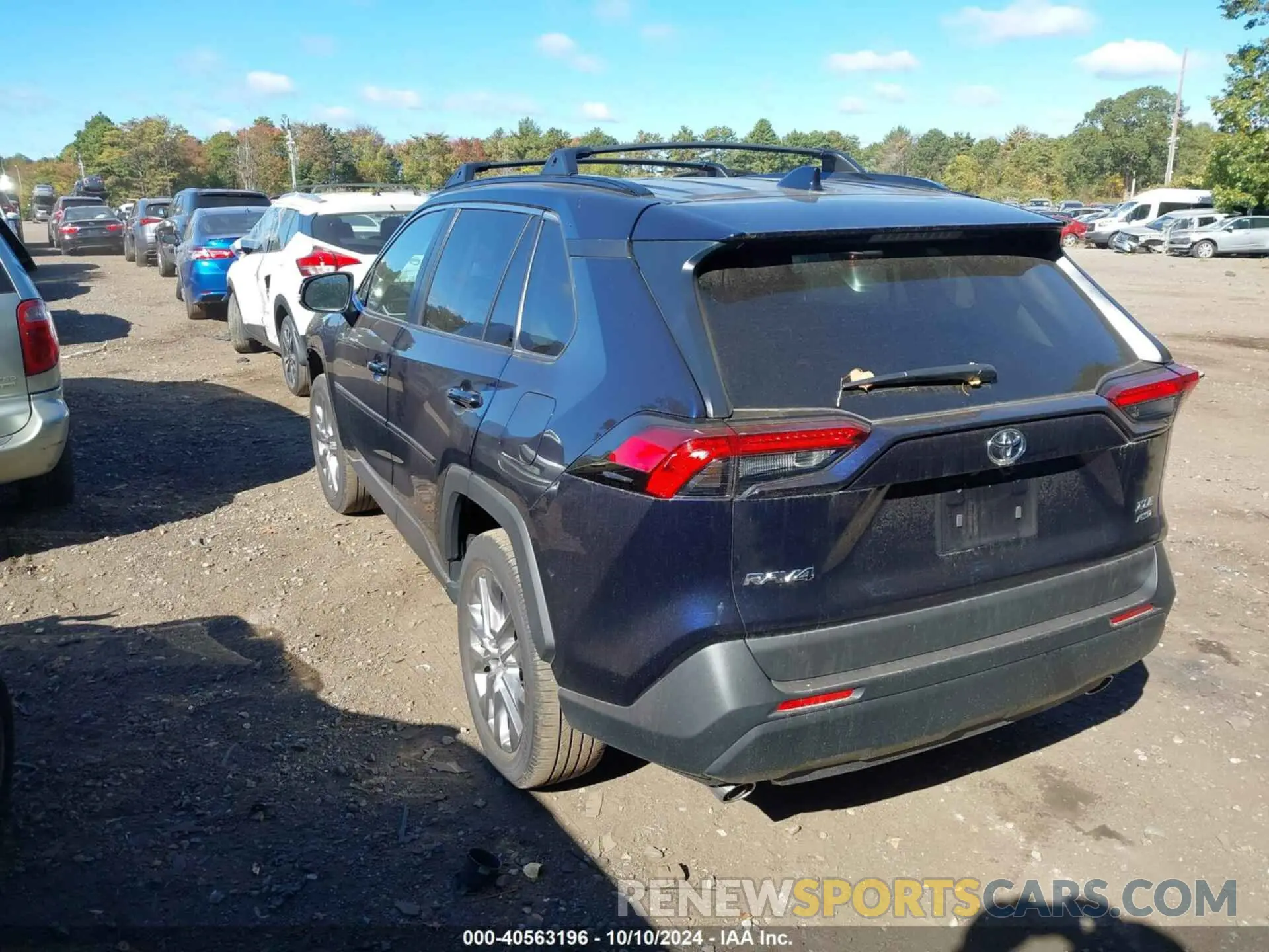 3 Photograph of a damaged car 2T3A1RFV3RW422586 TOYOTA RAV4 2024