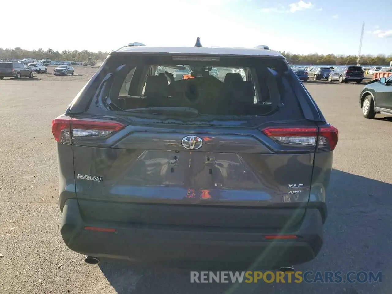 6 Photograph of a damaged car 2T3A1RFV4RC432061 TOYOTA RAV4 2024