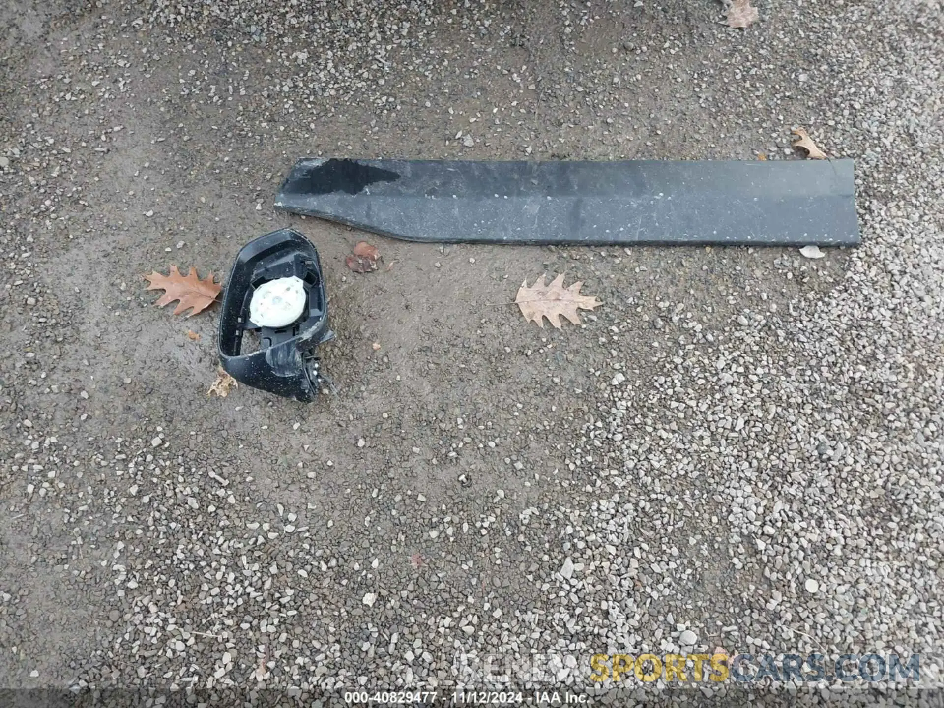 12 Photograph of a damaged car 2T3A1RFV4RC476514 TOYOTA RAV4 2024