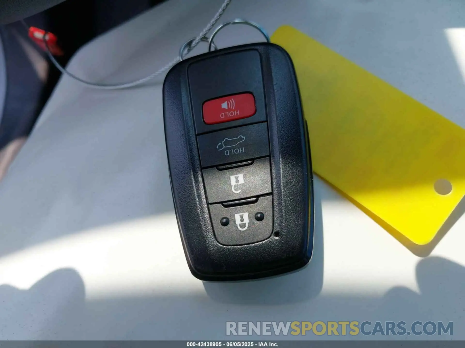 11 Photograph of a damaged car 2T3A1RFV6RC462114 TOYOTA RAV4 2024