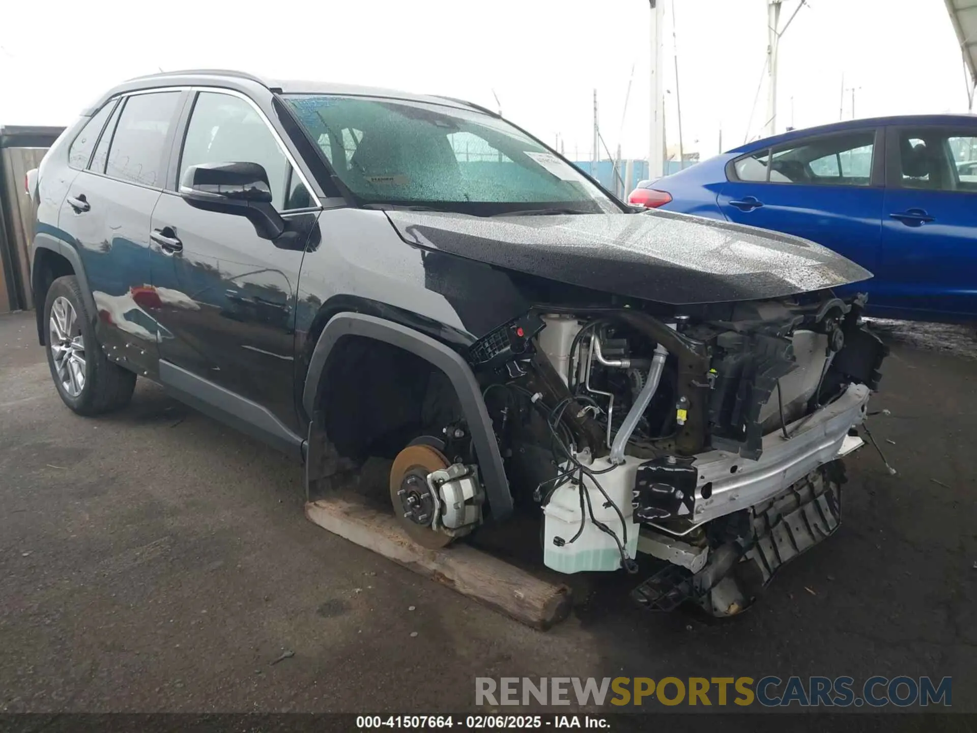 1 Photograph of a damaged car 2T3A1RFV6RW409864 TOYOTA RAV4 2024