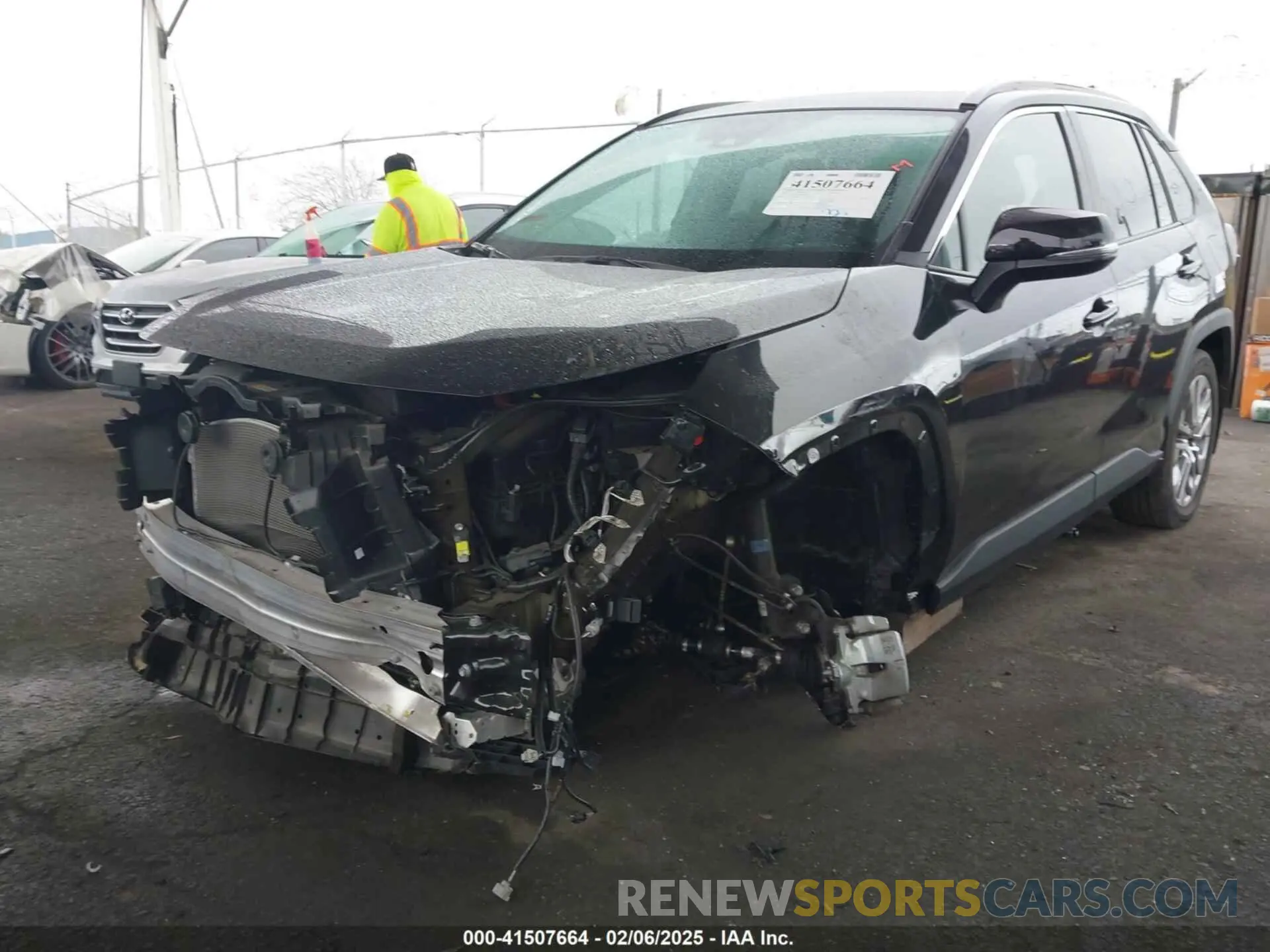6 Photograph of a damaged car 2T3A1RFV6RW409864 TOYOTA RAV4 2024