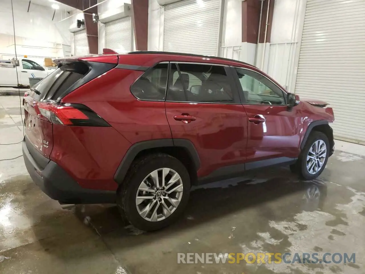 3 Photograph of a damaged car 2T3A1RFV8RW411017 TOYOTA RAV4 2024