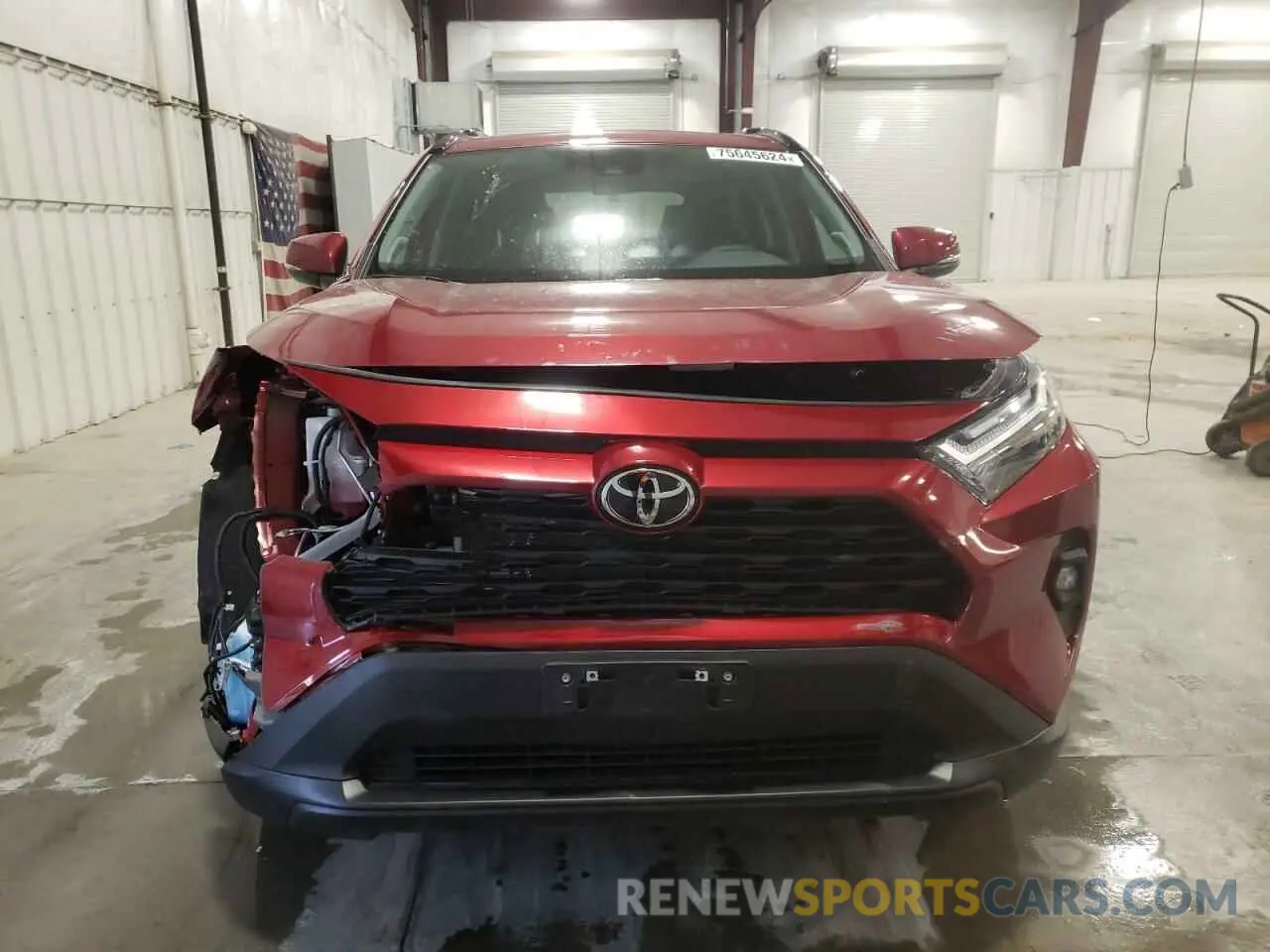 5 Photograph of a damaged car 2T3A1RFV8RW411017 TOYOTA RAV4 2024