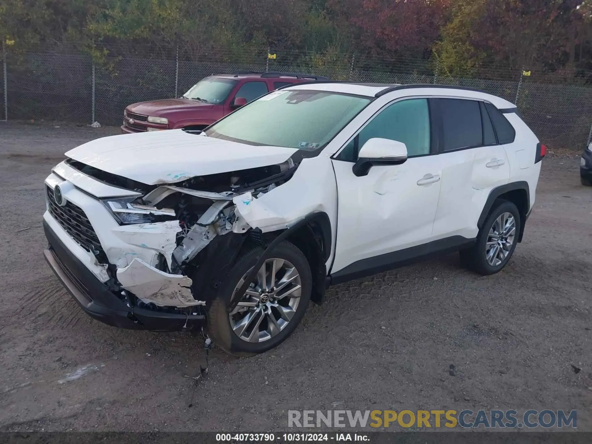 2 Photograph of a damaged car 2T3A1RFV8RW415505 TOYOTA RAV4 2024