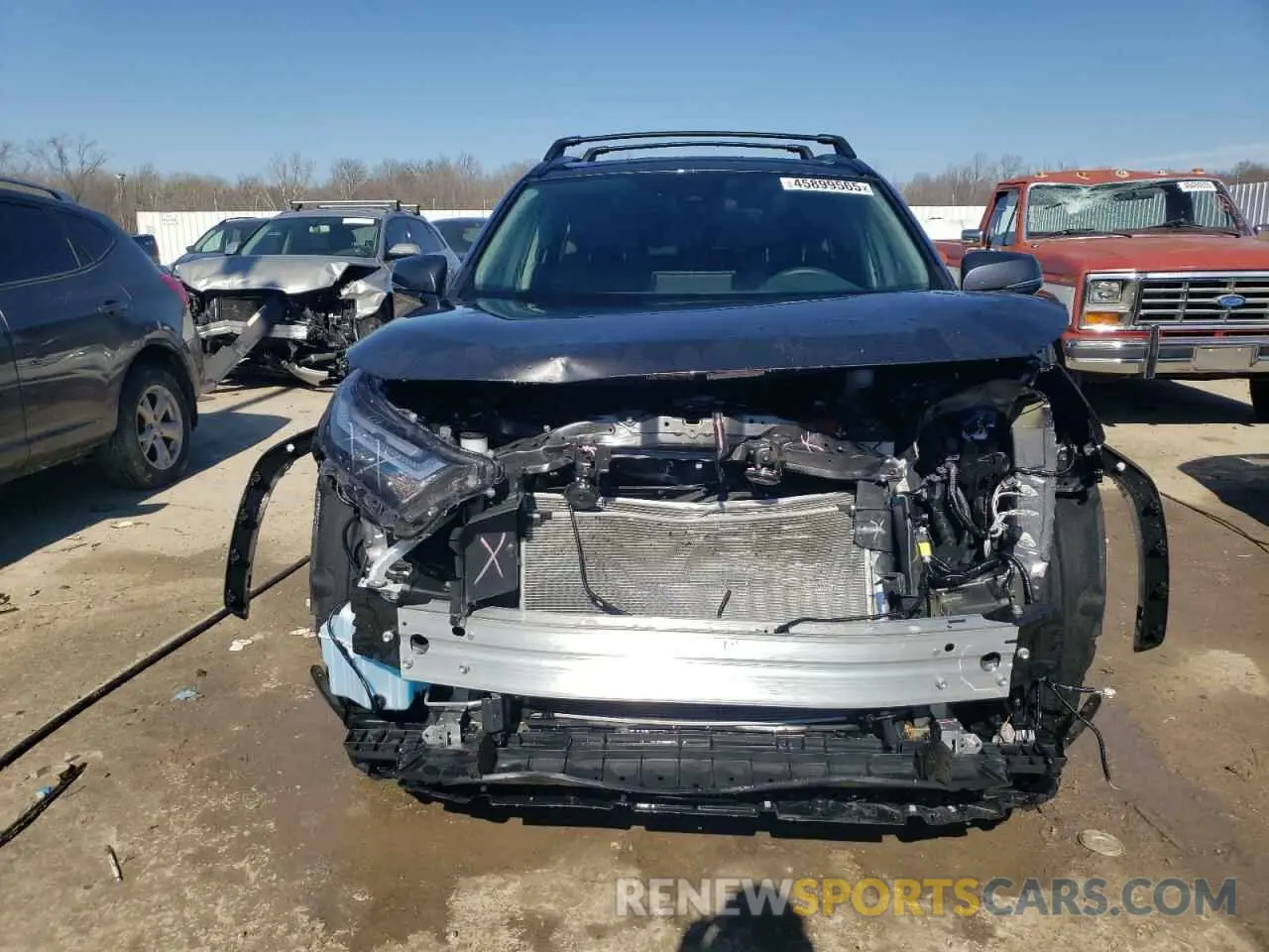 5 Photograph of a damaged car 2T3A1RFV8RW466244 TOYOTA RAV4 2024