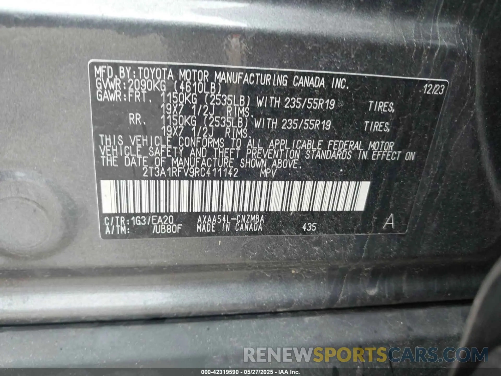 9 Photograph of a damaged car 2T3A1RFV9RC411142 TOYOTA RAV4 2024