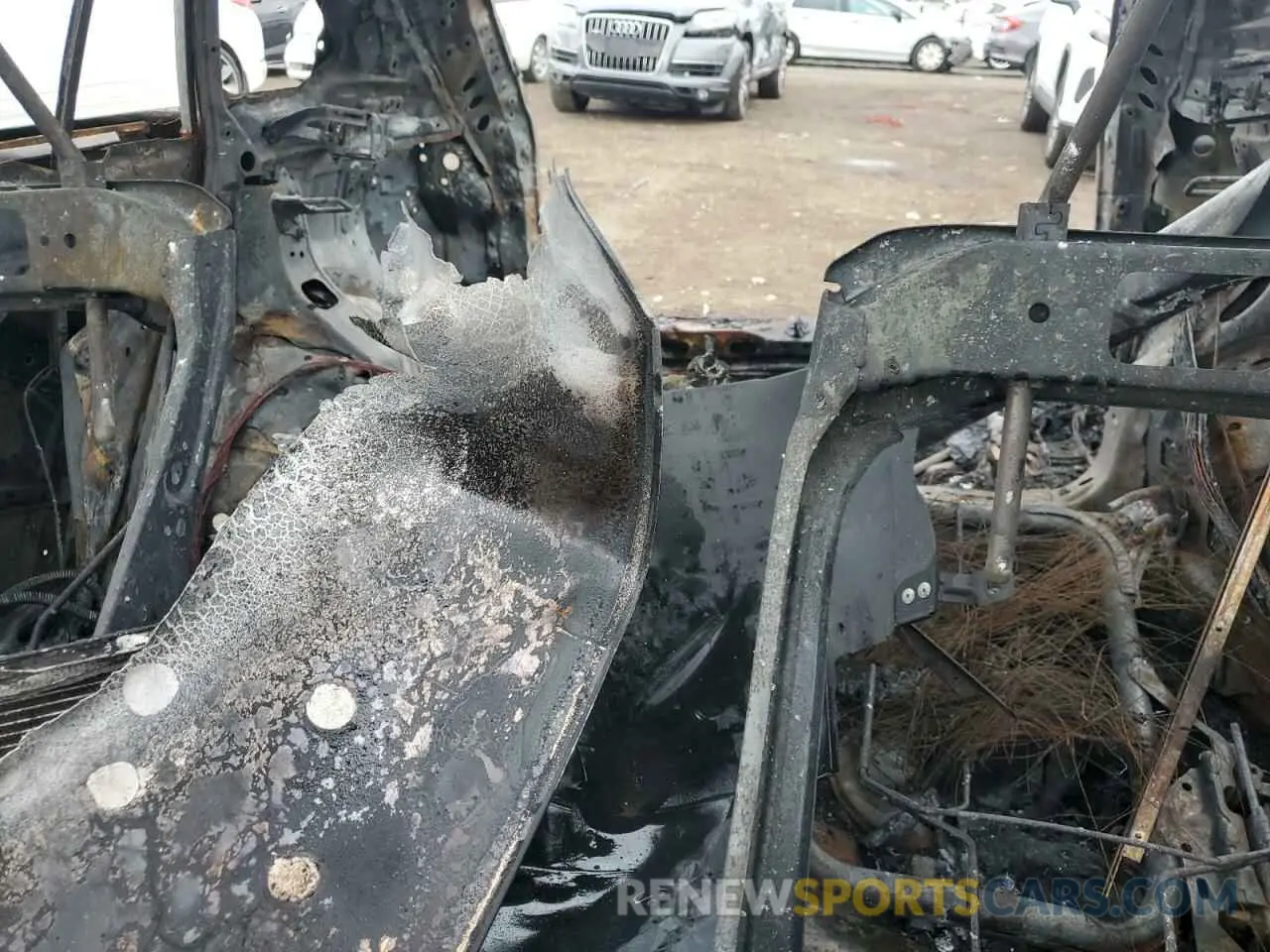 10 Photograph of a damaged car 2T3A1RFVXRW430992 TOYOTA RAV4 2024