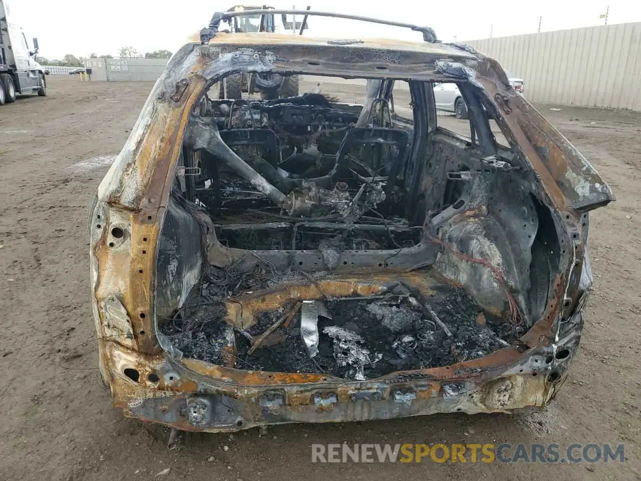 6 Photograph of a damaged car 2T3A1RFVXRW430992 TOYOTA RAV4 2024
