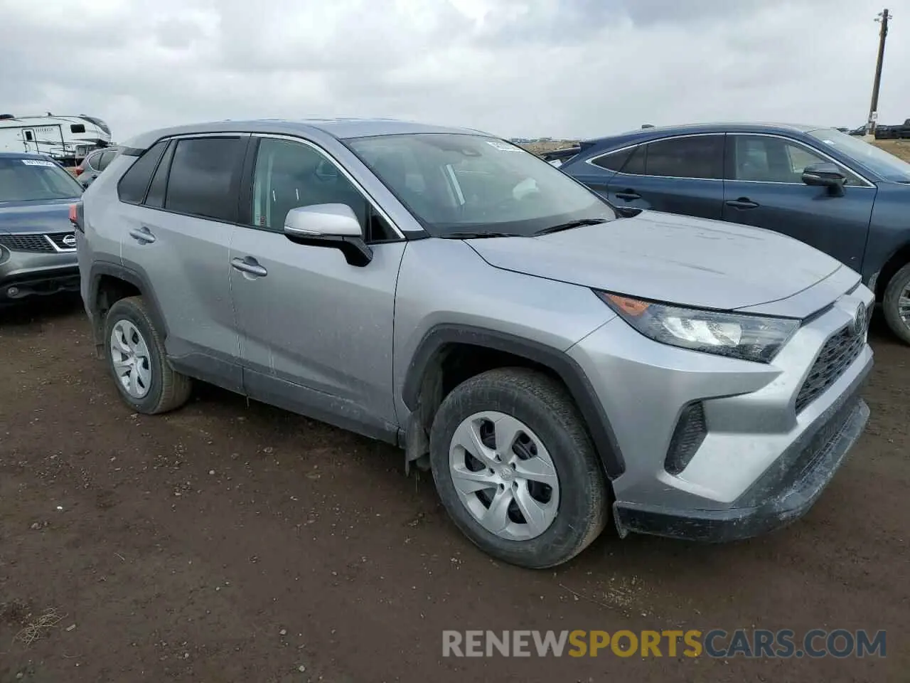 4 Photograph of a damaged car 2T3B1RFV1RC422947 TOYOTA RAV4 2024
