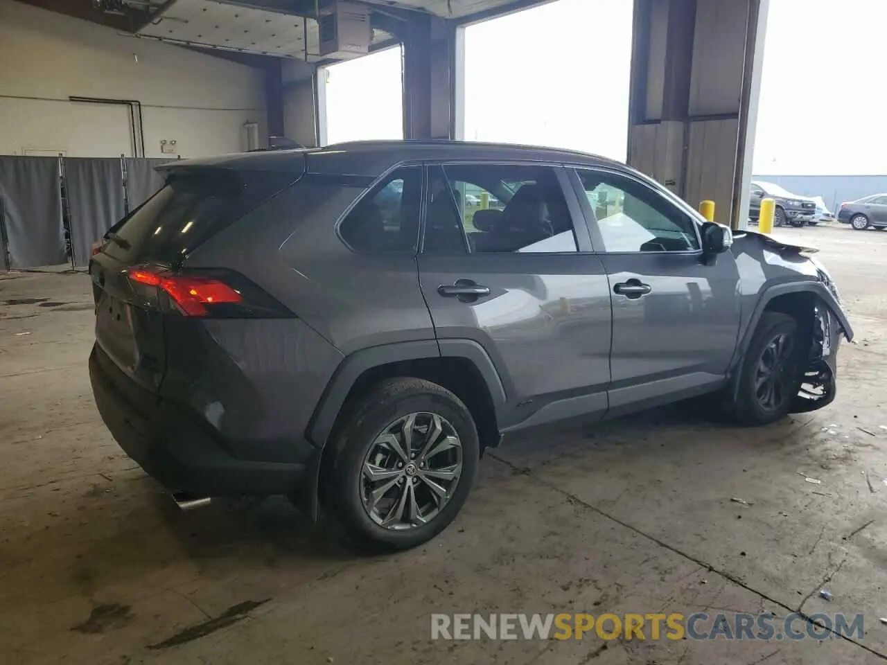 3 Photograph of a damaged car 2T3B6RFV3RW068056 TOYOTA RAV4 2024