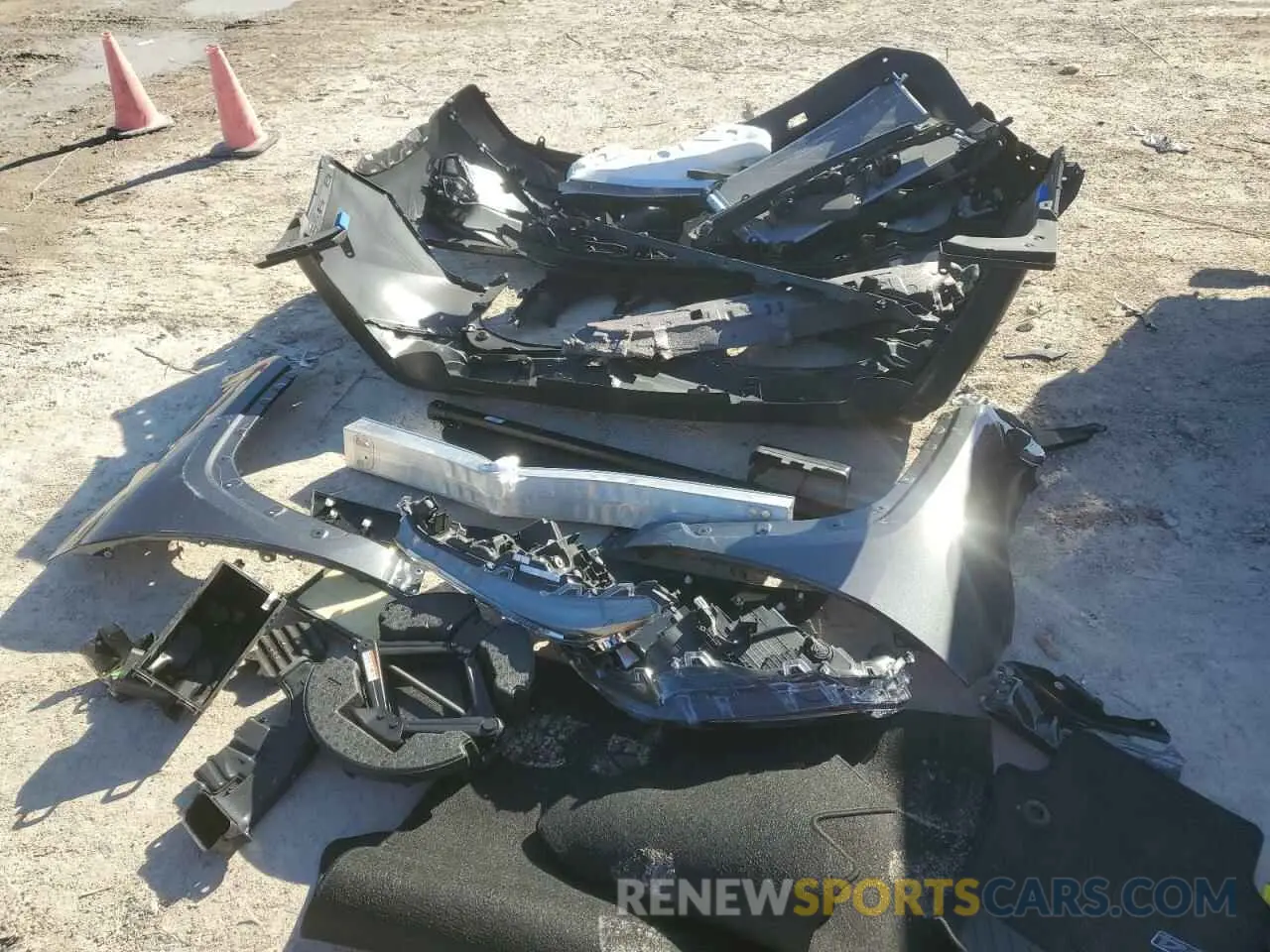 13 Photograph of a damaged car 2T3B6RFV4RW077834 TOYOTA RAV4 2024