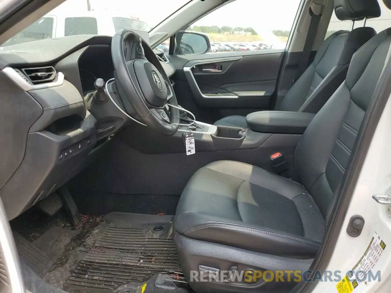 7 Photograph of a damaged car 2T3B6RFV5RW056636 TOYOTA RAV4 2024
